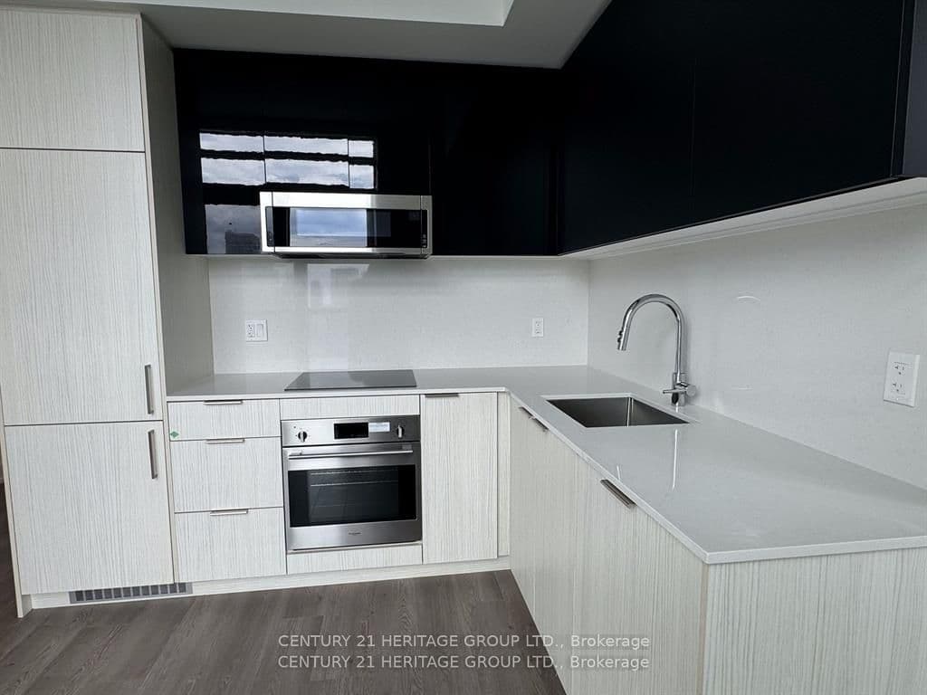 Unit 3401 308 Jarvis Street photo 1