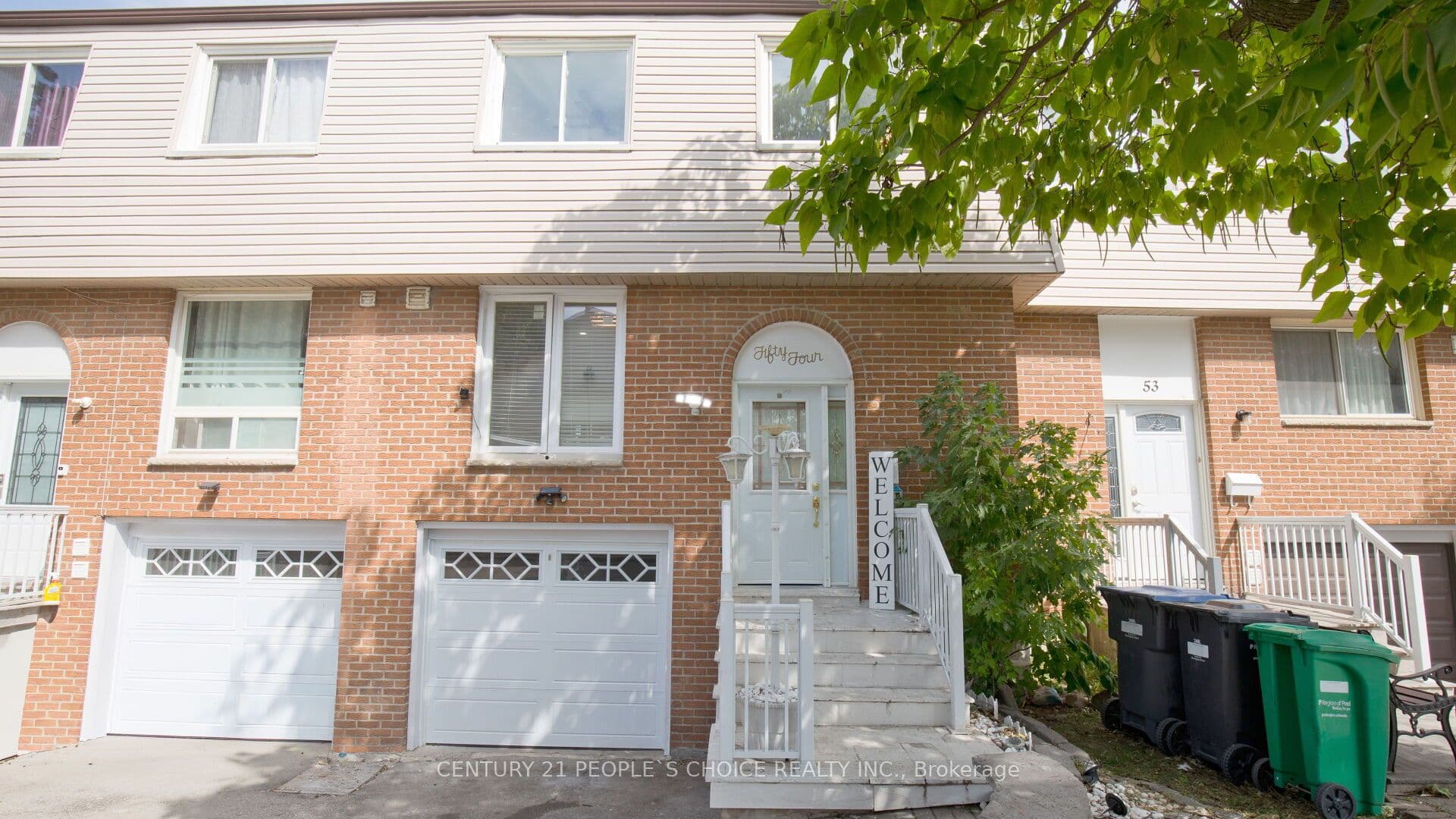 Unit 54 3525 Brandon Gate photo 1