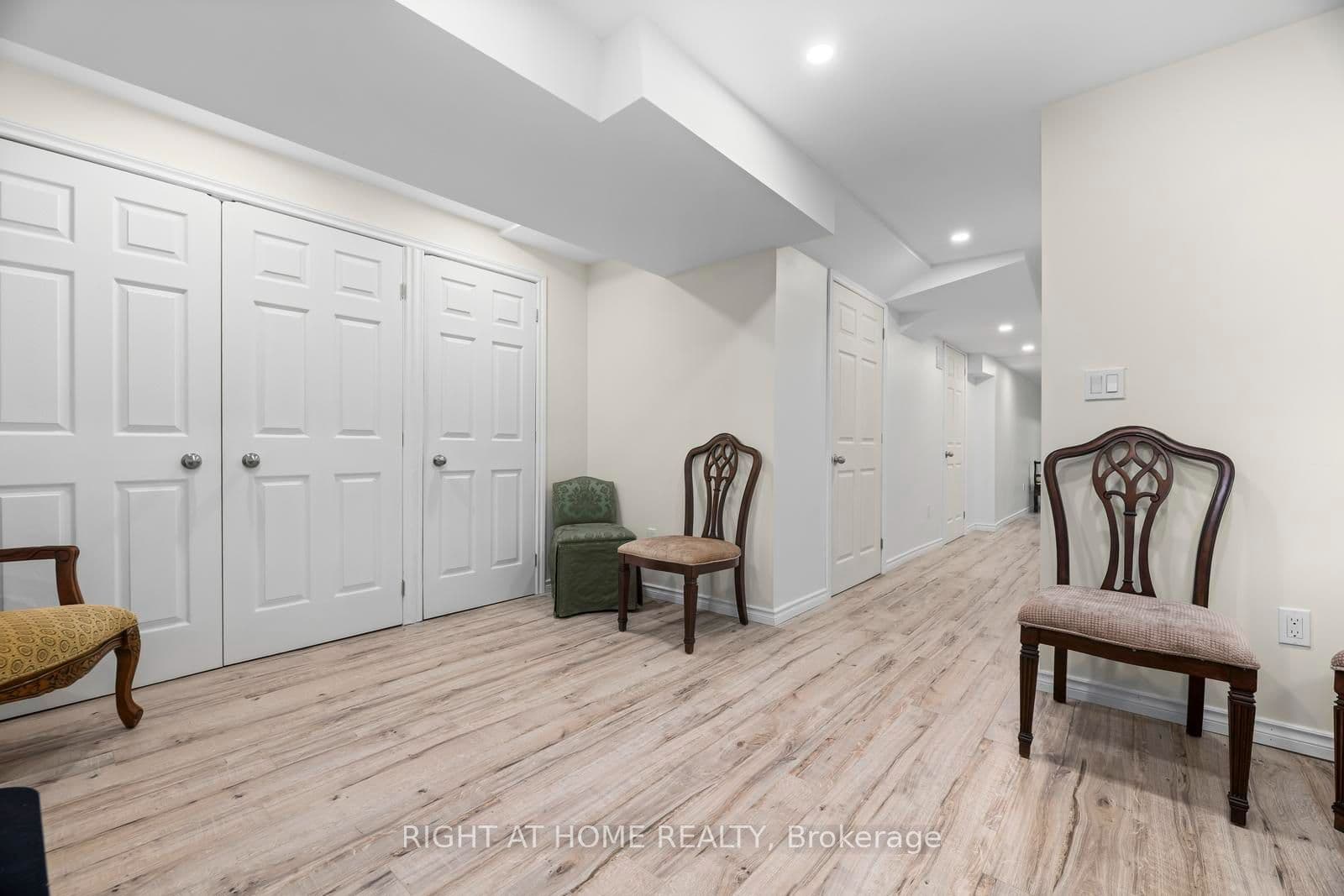 41 Coastline Drive photo 1