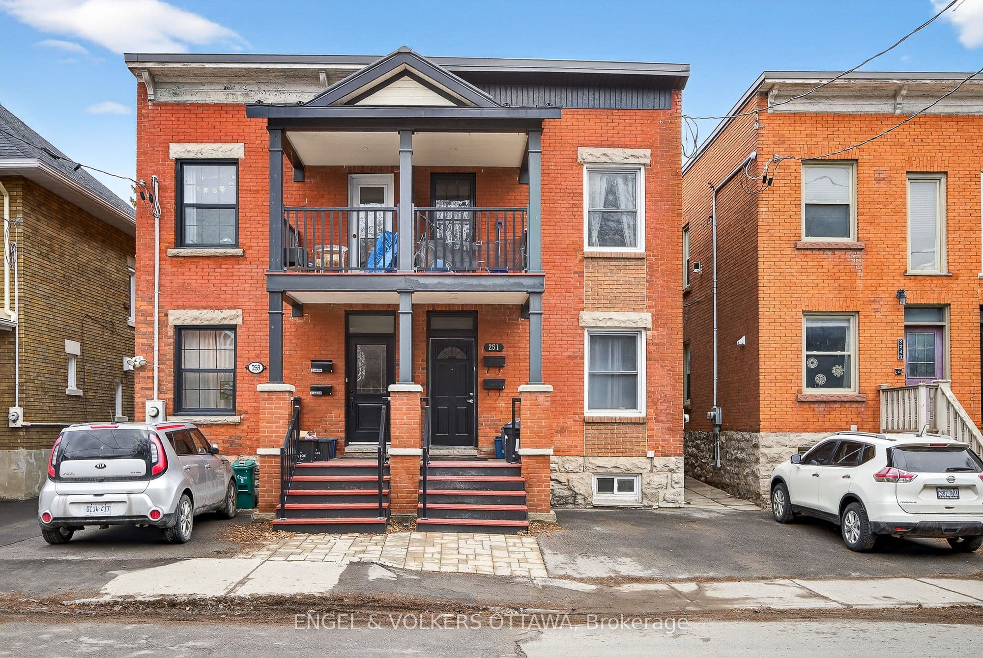 251 Arlington Avenue photo 1