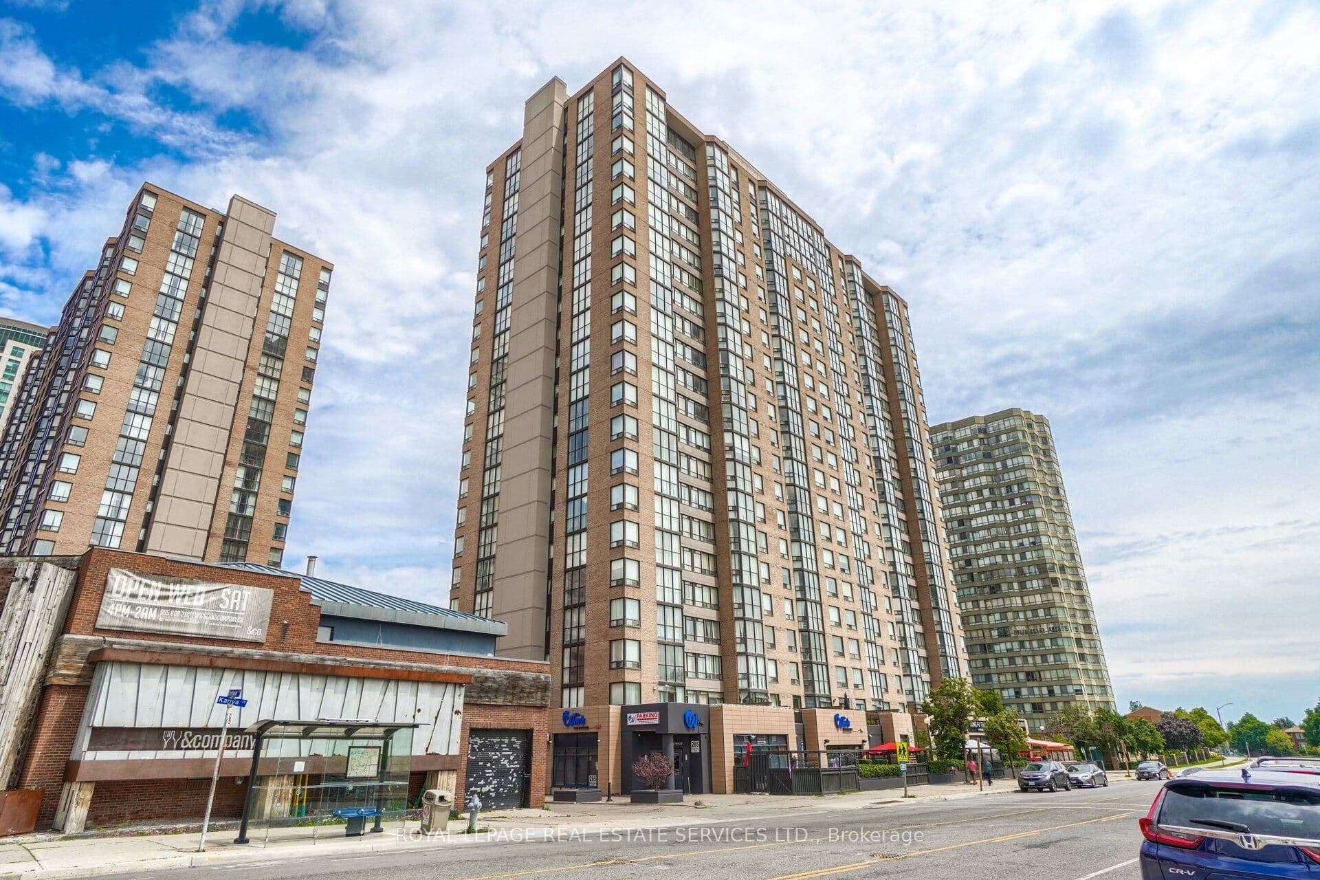 Unit 604 285 Enfield Place photo 1