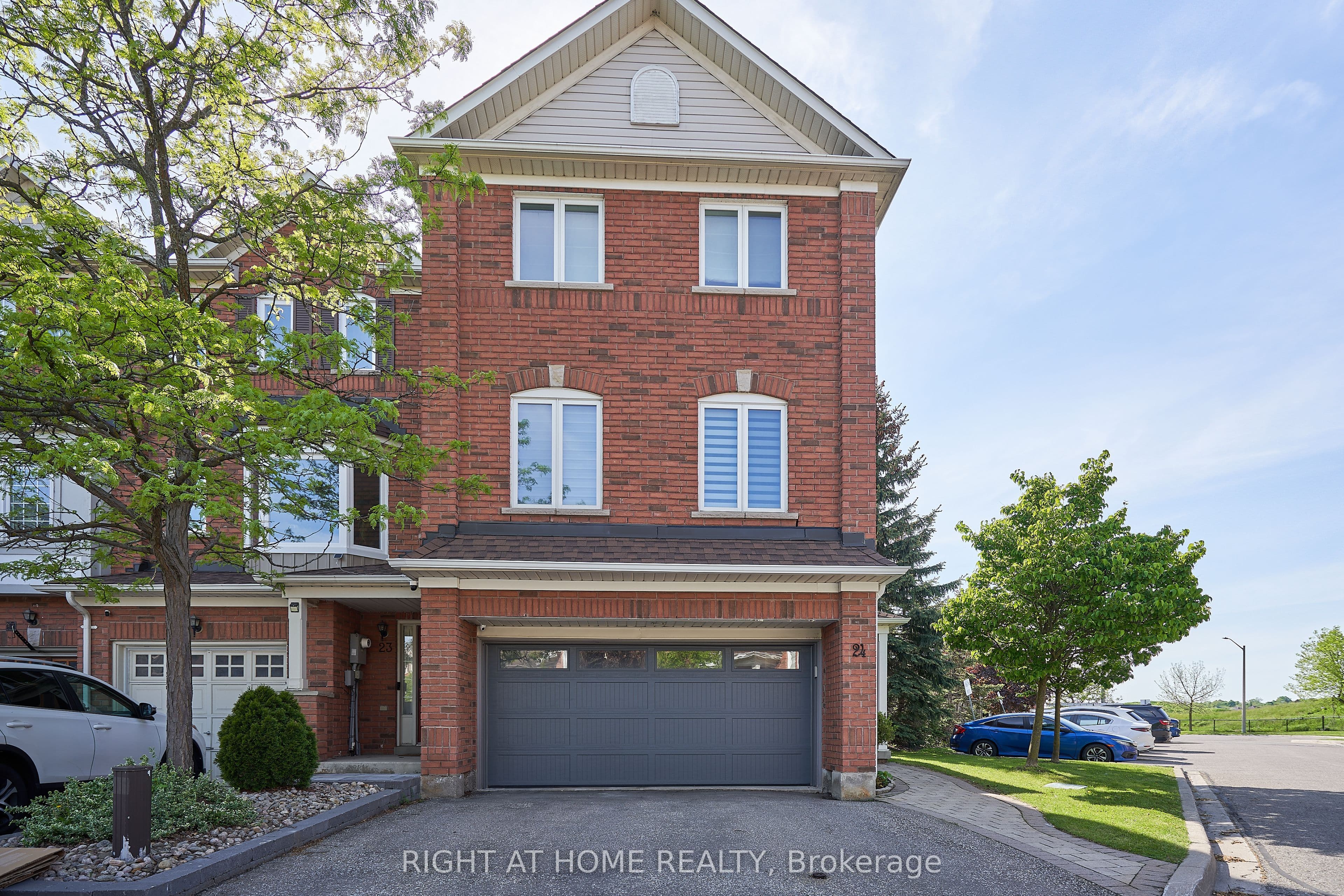 Unit 24 271 RICHVALE Drive photo 1