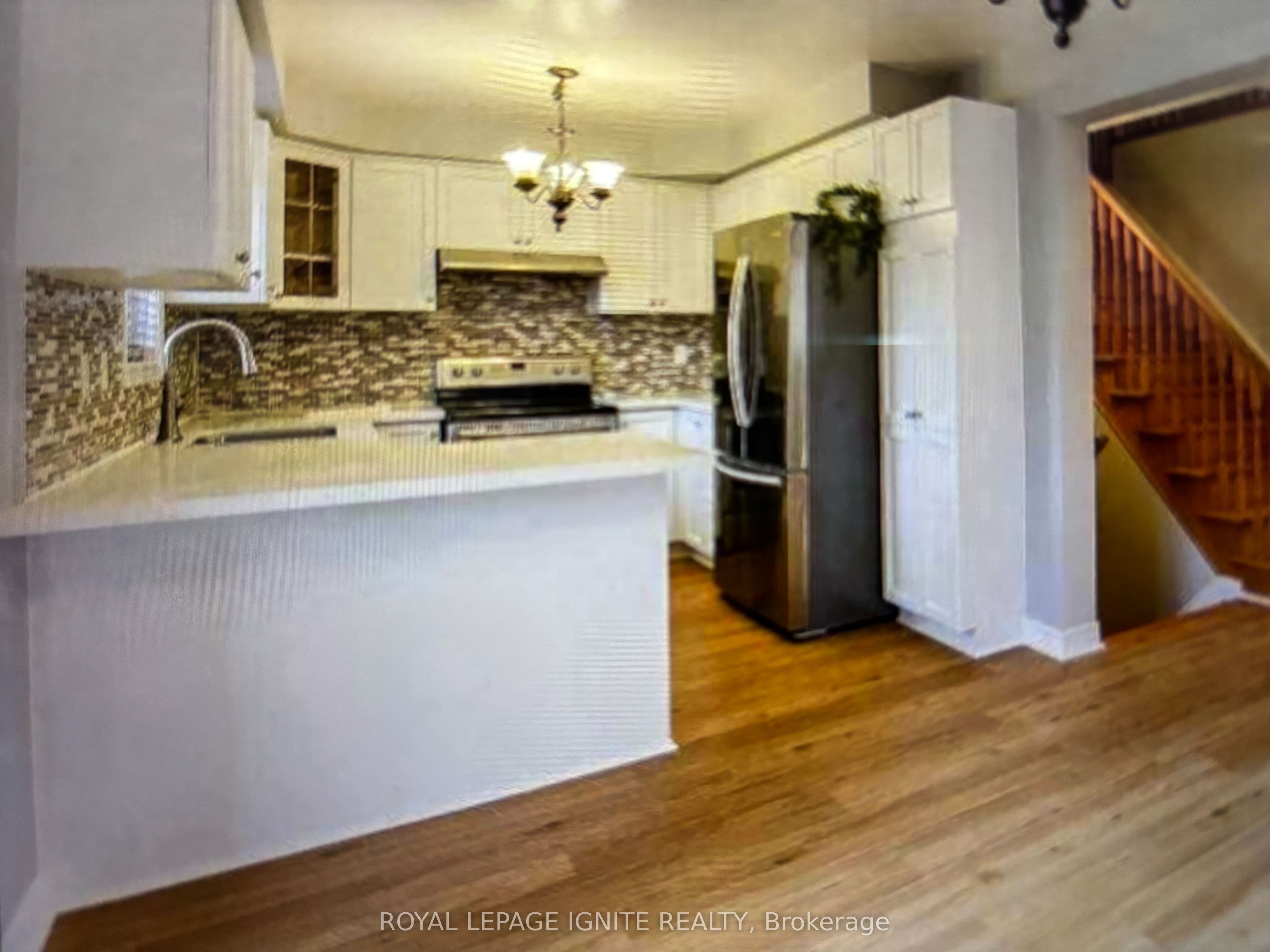 62 Trevino Crescent photo 1