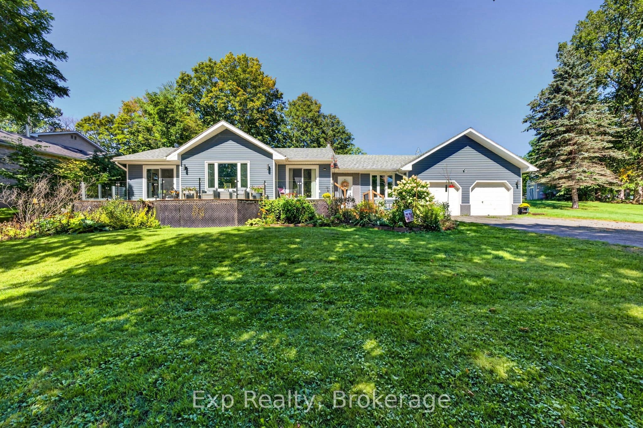 1745 Lazier Road photo 1