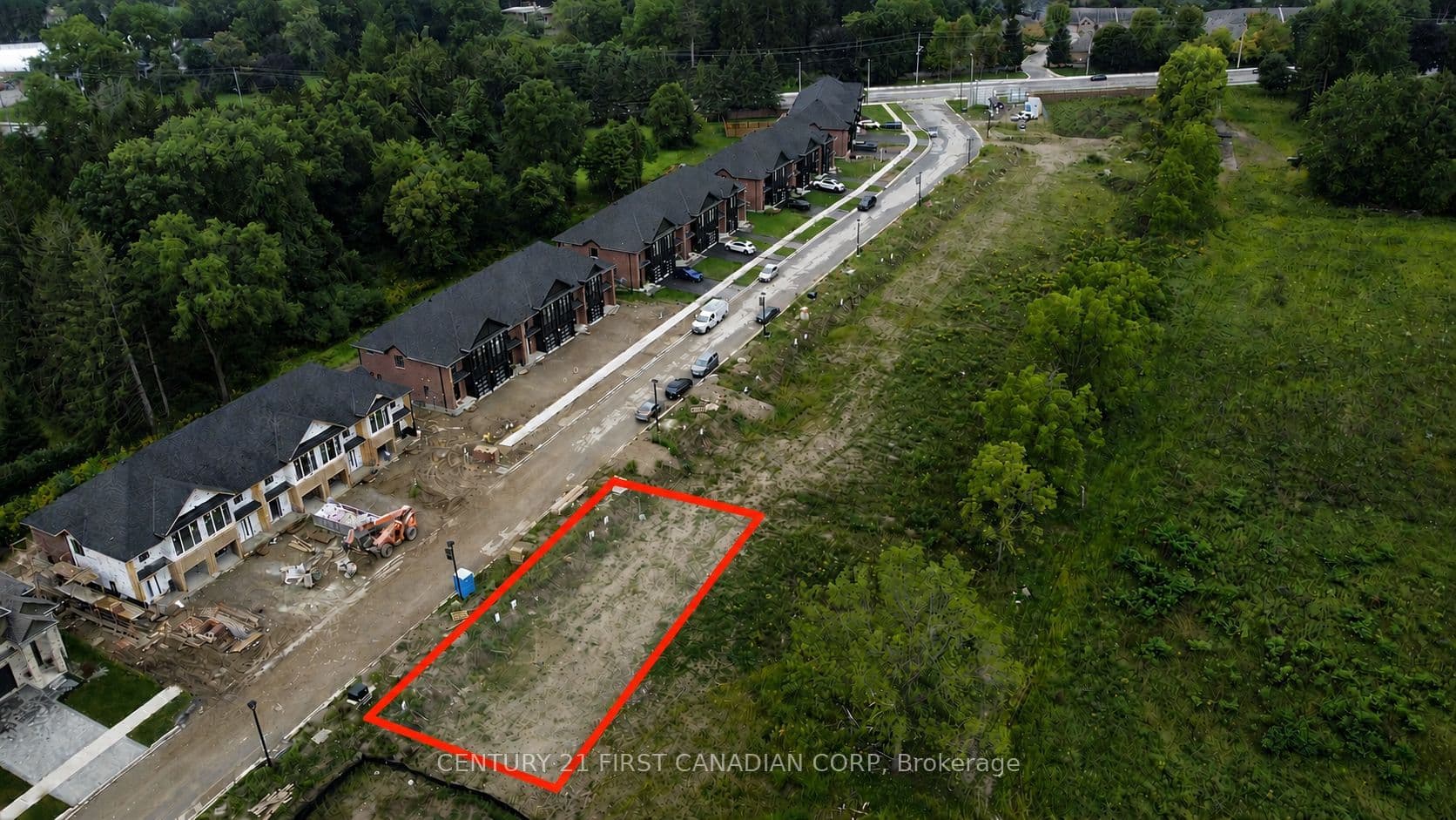 6882 HEATHWOODS Avenue photo 1