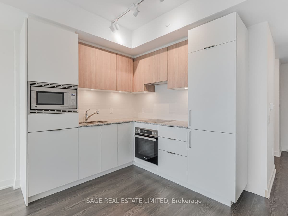 Unit 516 50 O'neill Road photo 1