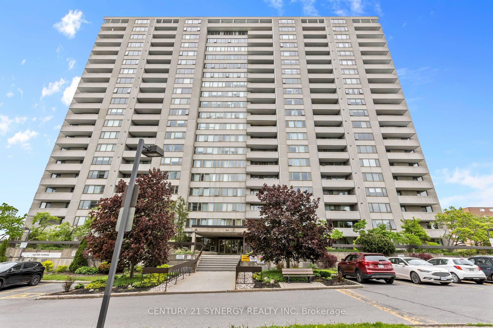 Unit 107 2625 Regina Street photo 1