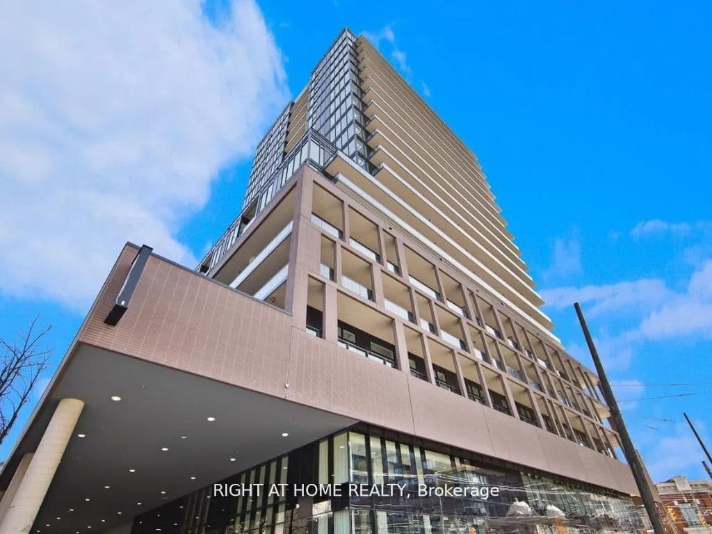 Unit 220 285 Dufferin Street photo 1