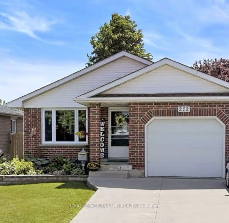 252 Josselyn Drive photo 1