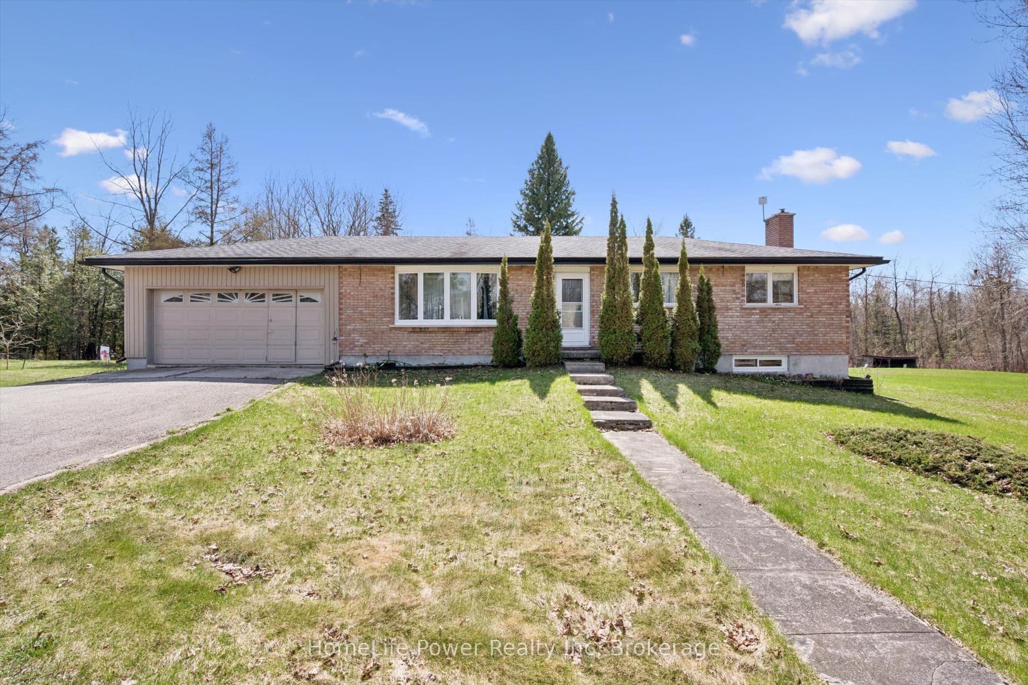 6716 Wellington Road photo 1