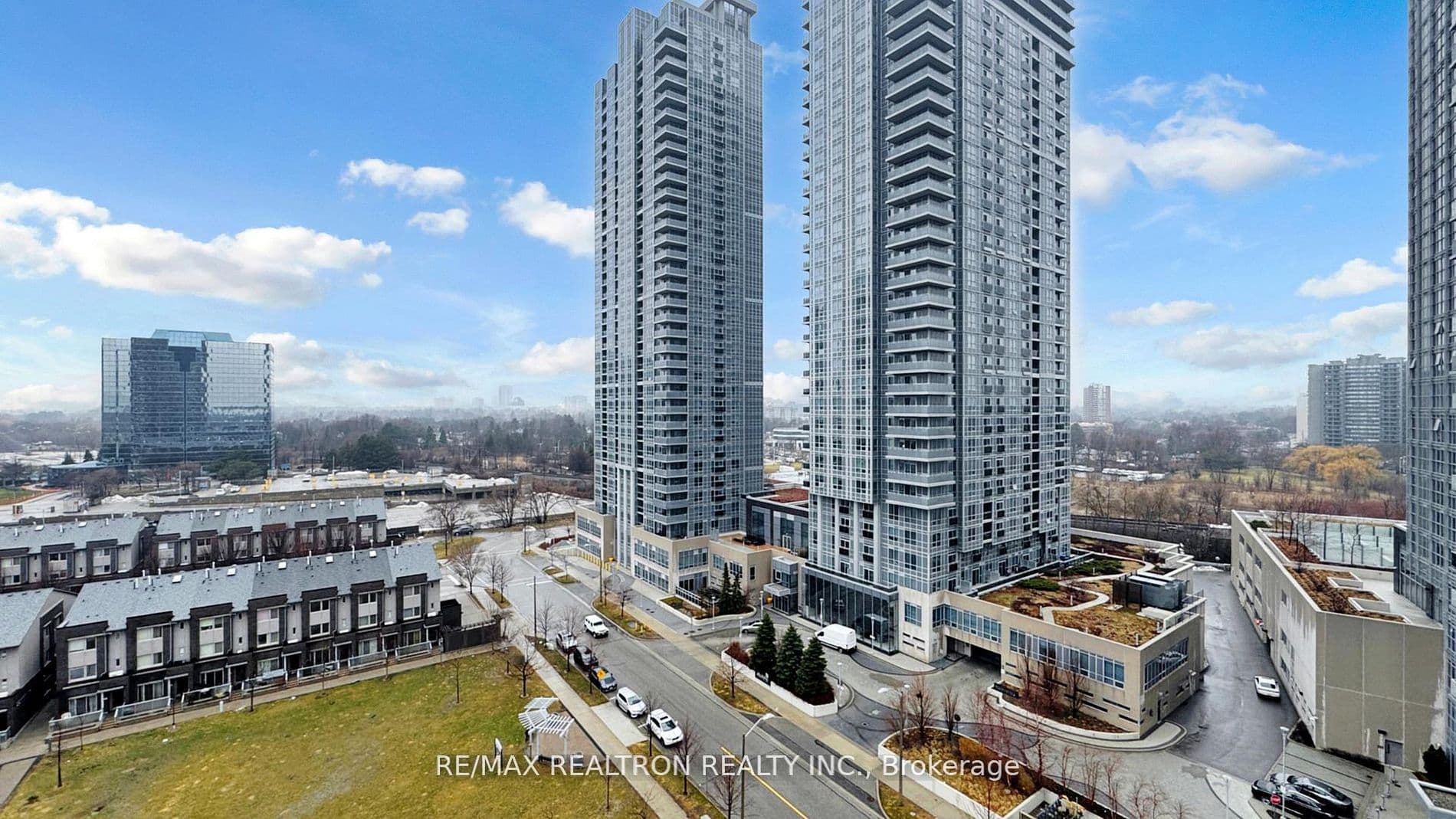 Unit 1217 181 Village Green Square photo 1