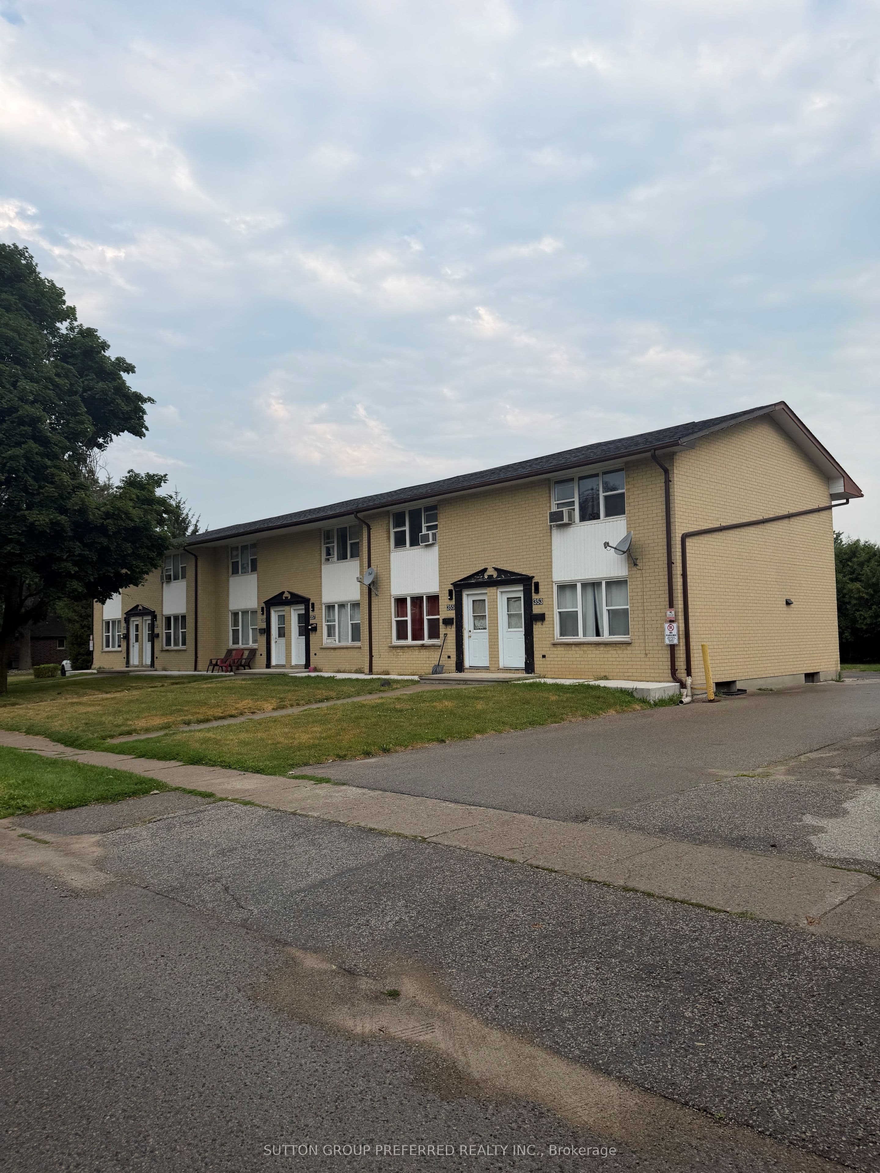 363 Saulsbury Street photo 1