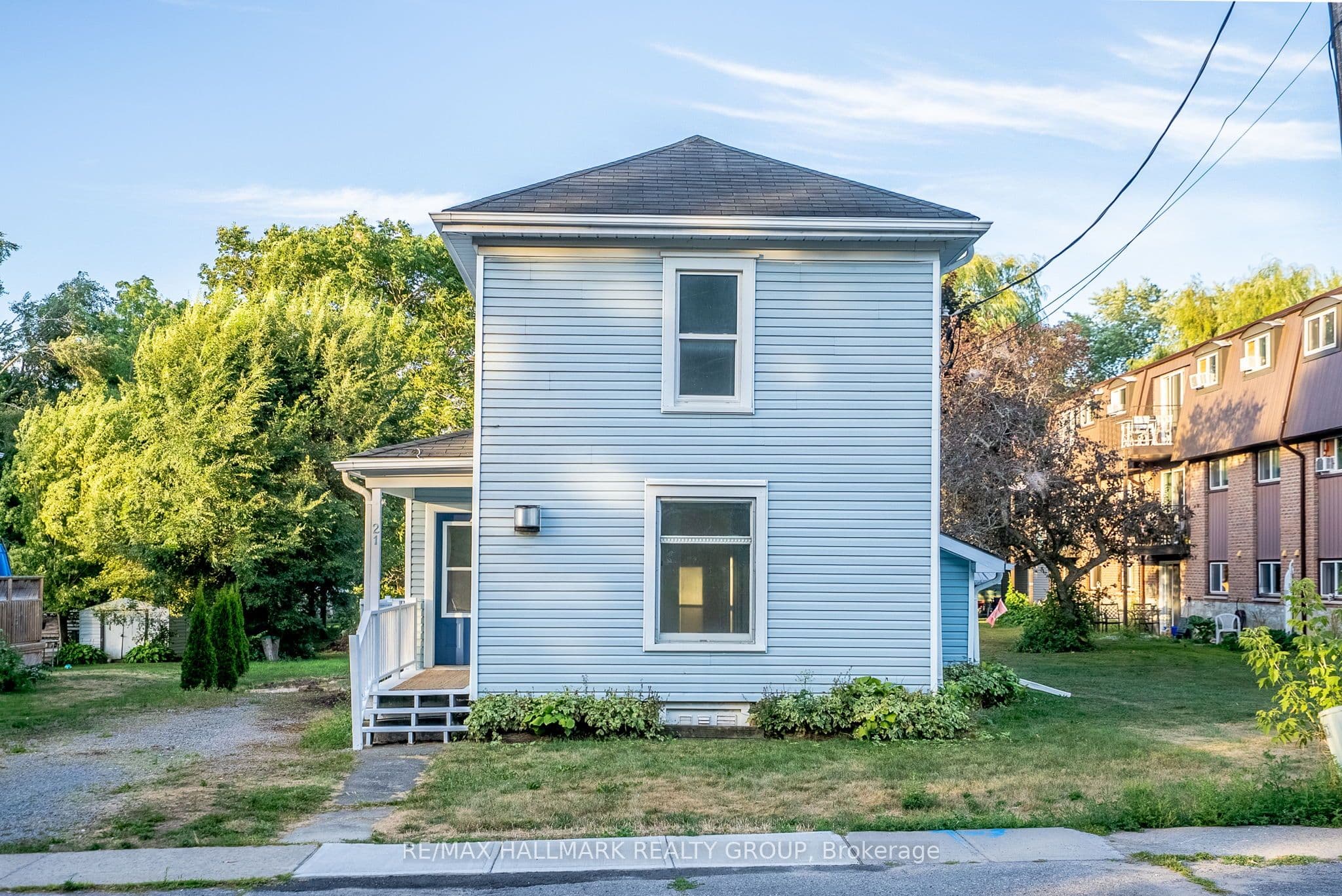 21 Downes Avenue photo 1