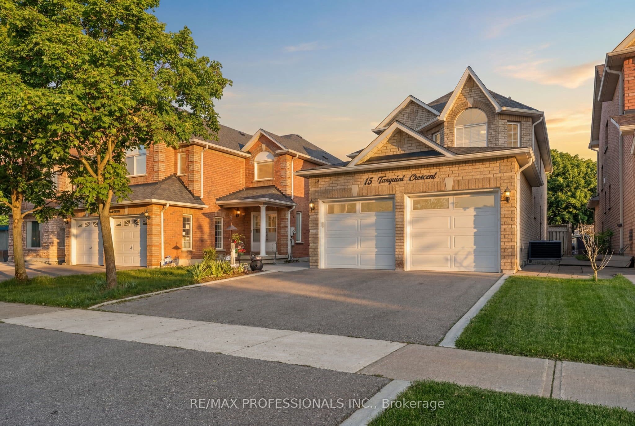 15 Tarquini Crescent photo 1