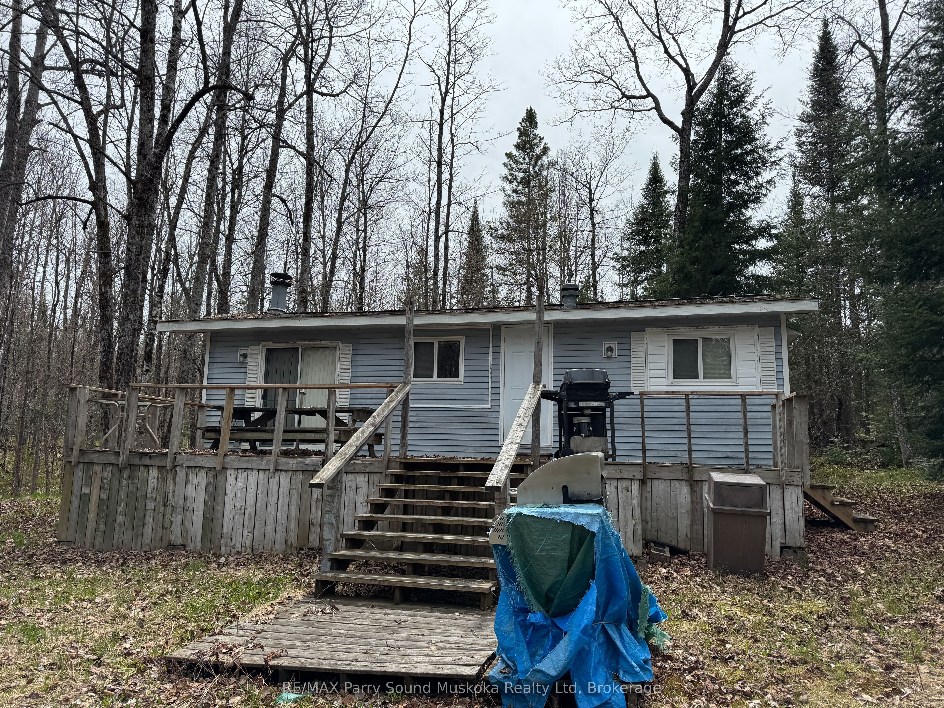 34 Weber Road photo 1
