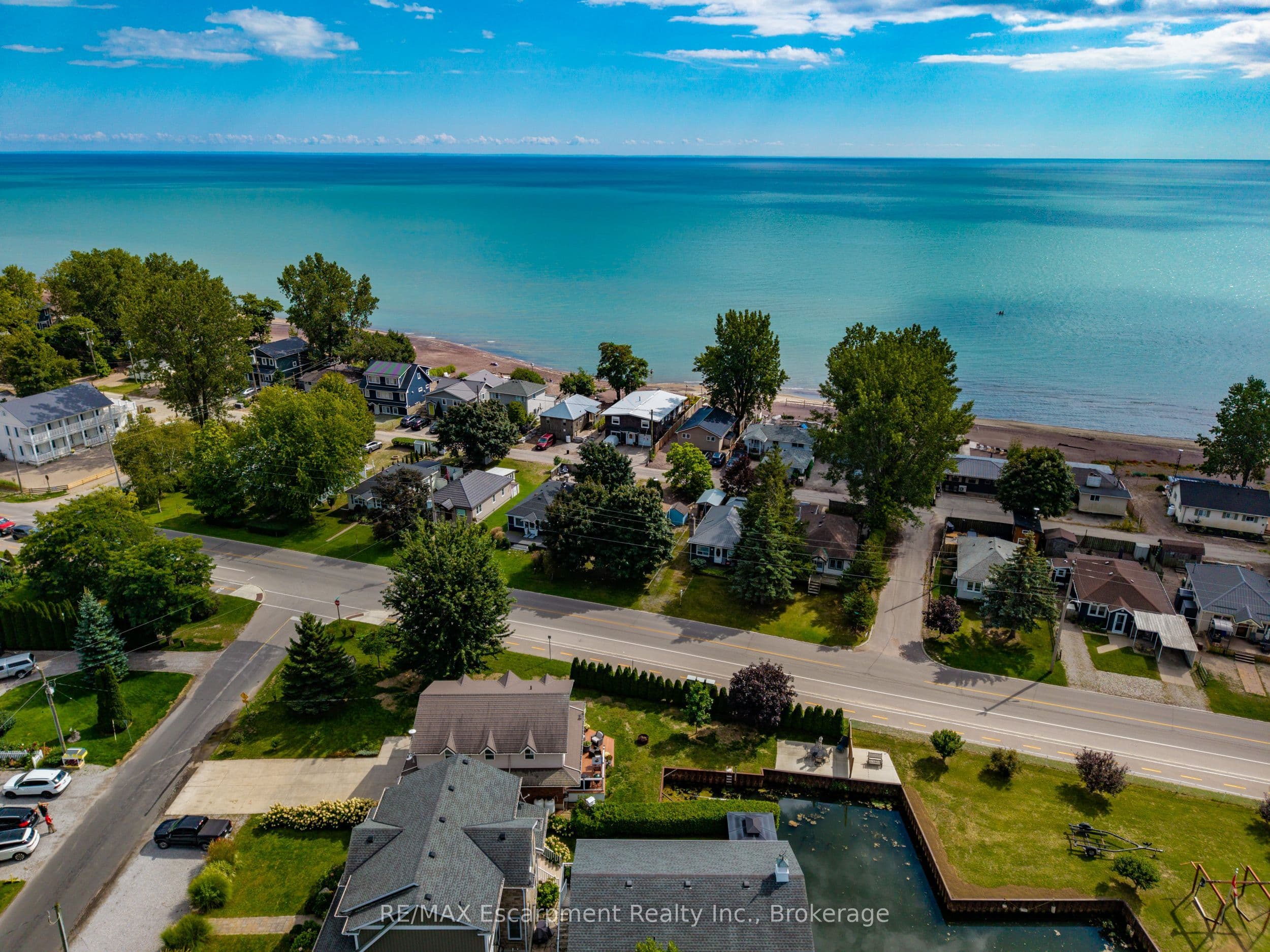 116 Erie Boulevard photo 1