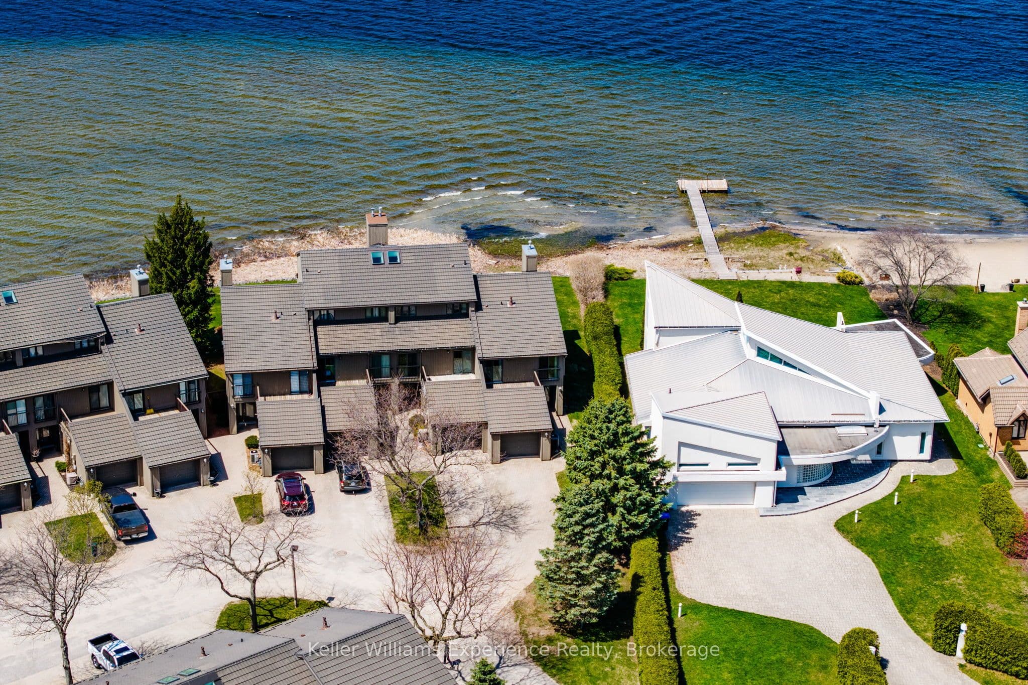 Unit 5 8 Beck Boulevard photo 1