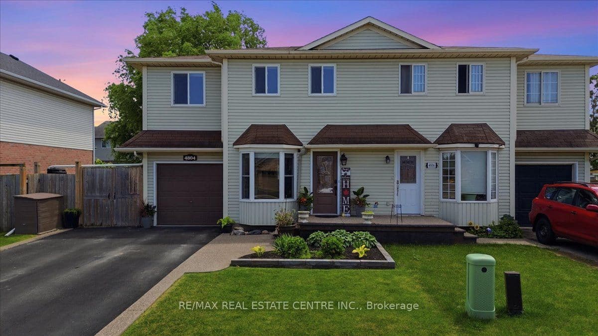 4804 John Street photo 1