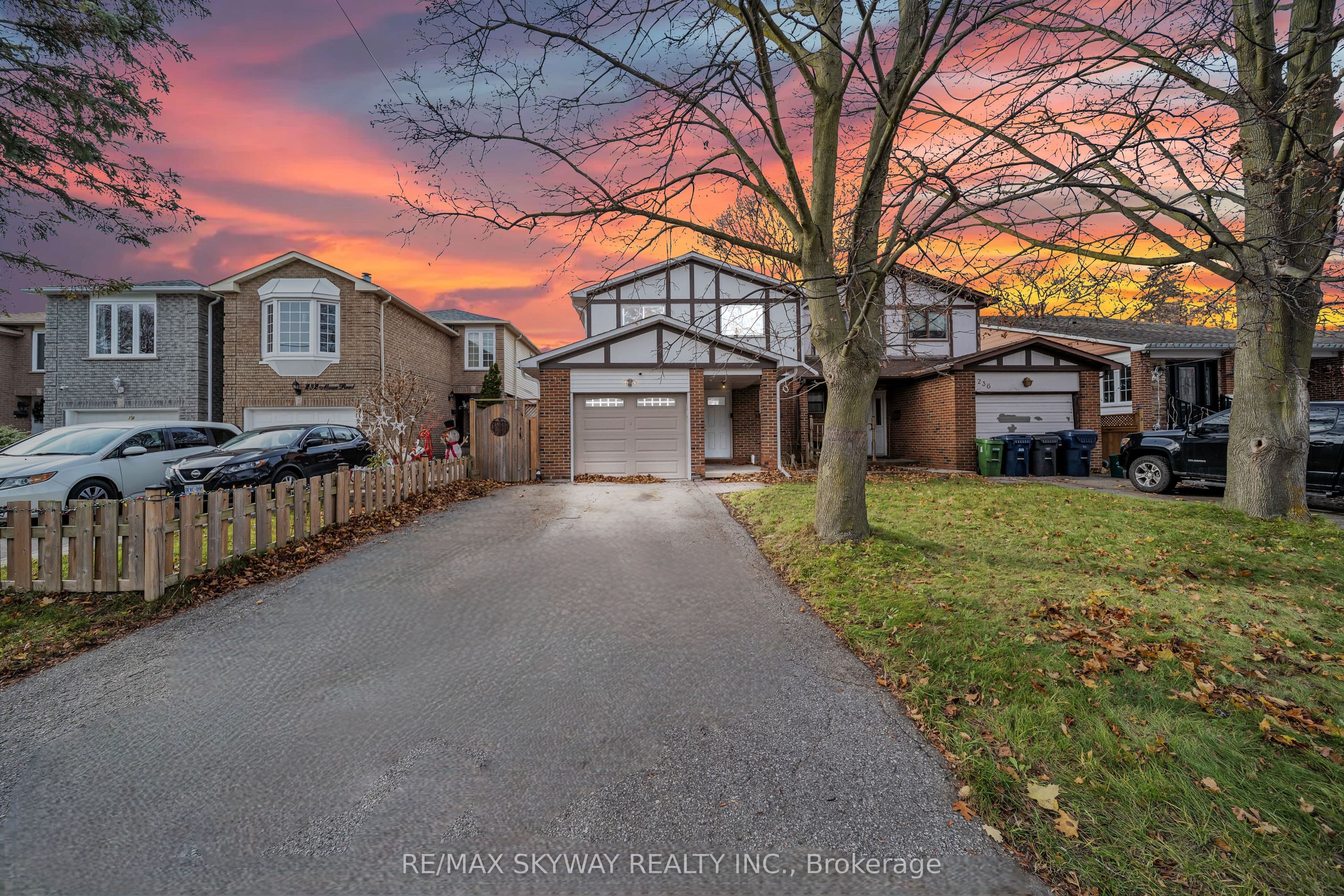 234 Manse Road photo 1