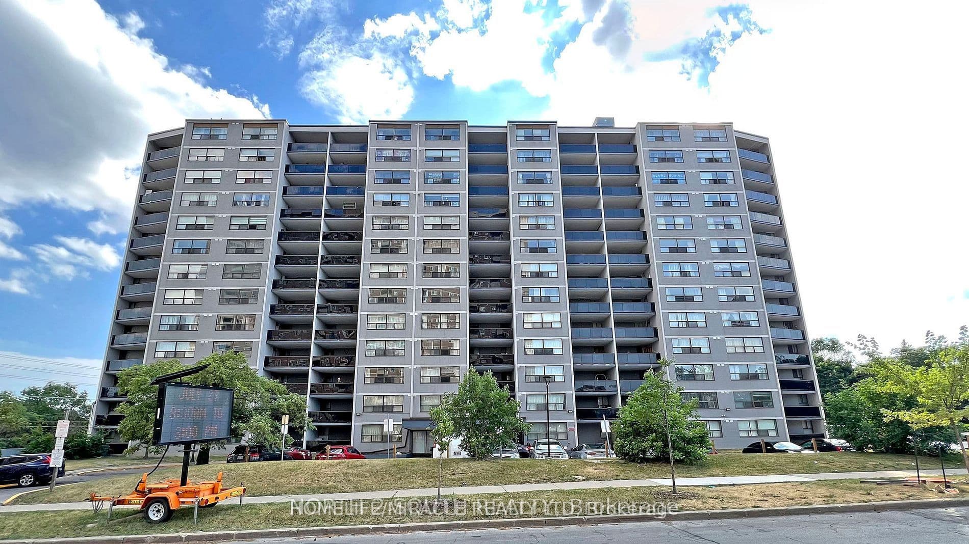 Unit 1206 10 Tobermory Drive photo 1