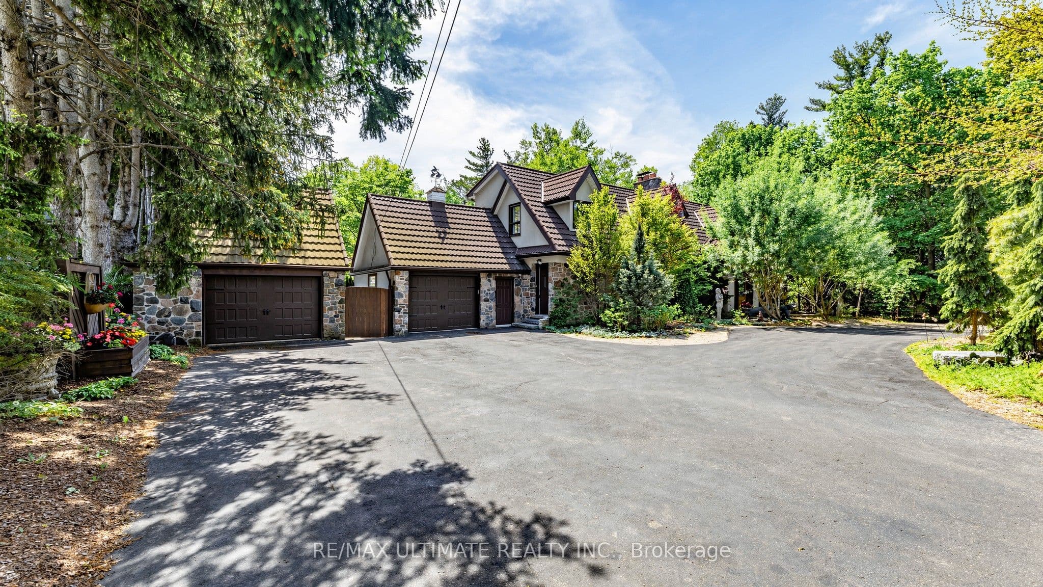 25 Bellehaven Crescent photo 1