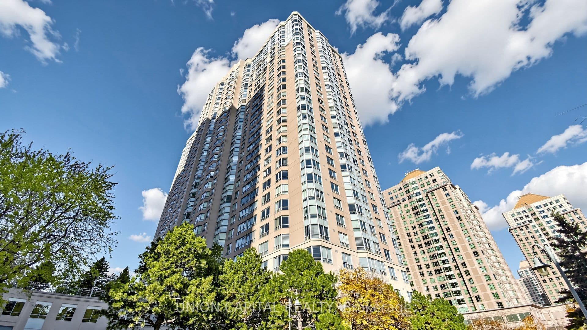 Unit 2101 88 Corporate Drive photo 1