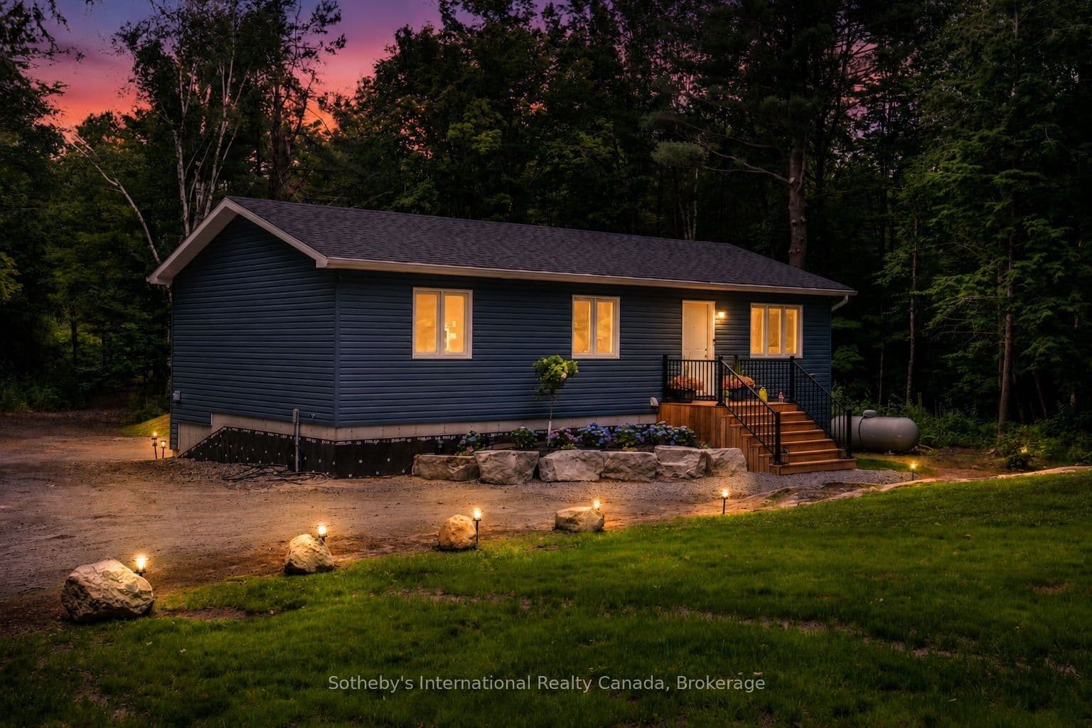 1222 Moon River Road photo 1