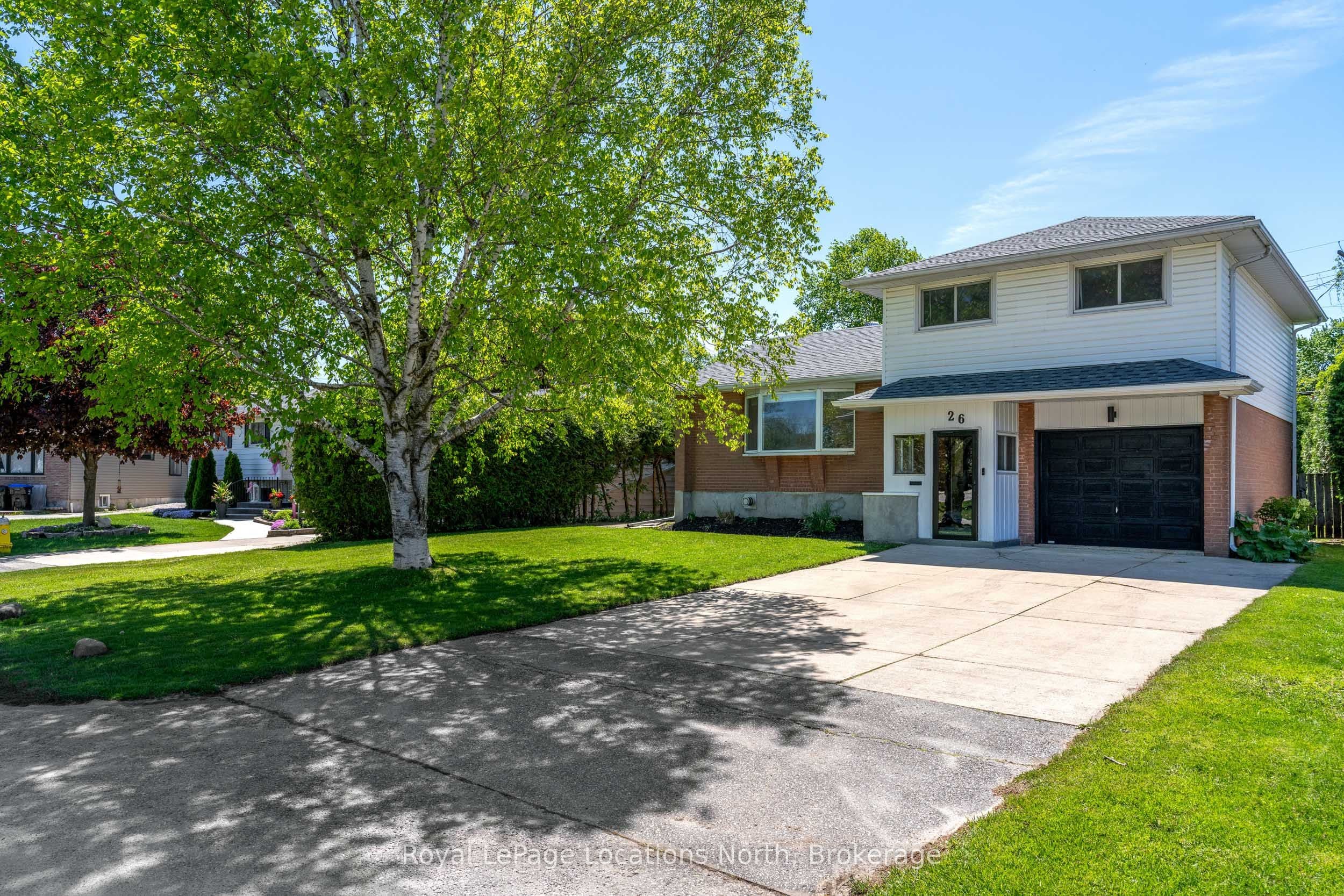26 Dickson Road photo 1