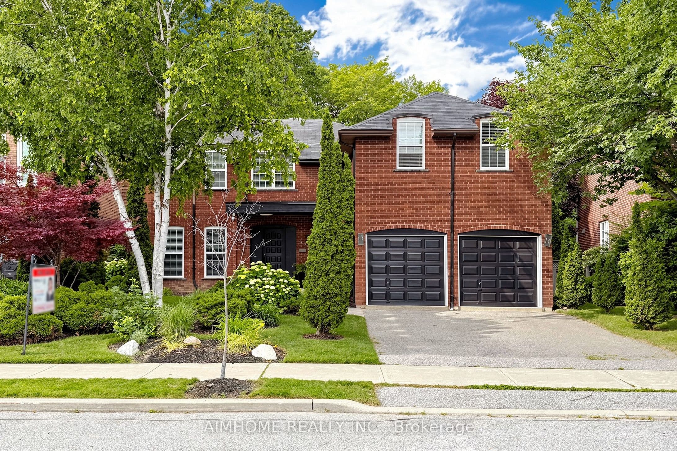 93 Clarinda Drive photo 1
