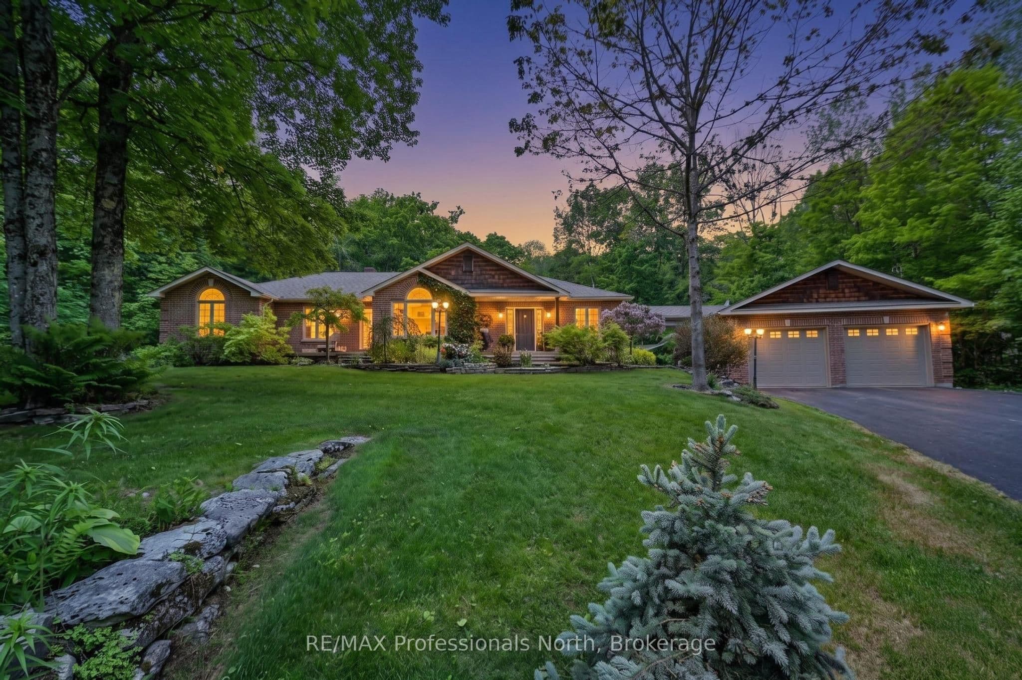 1661 Hospitality Road photo 1