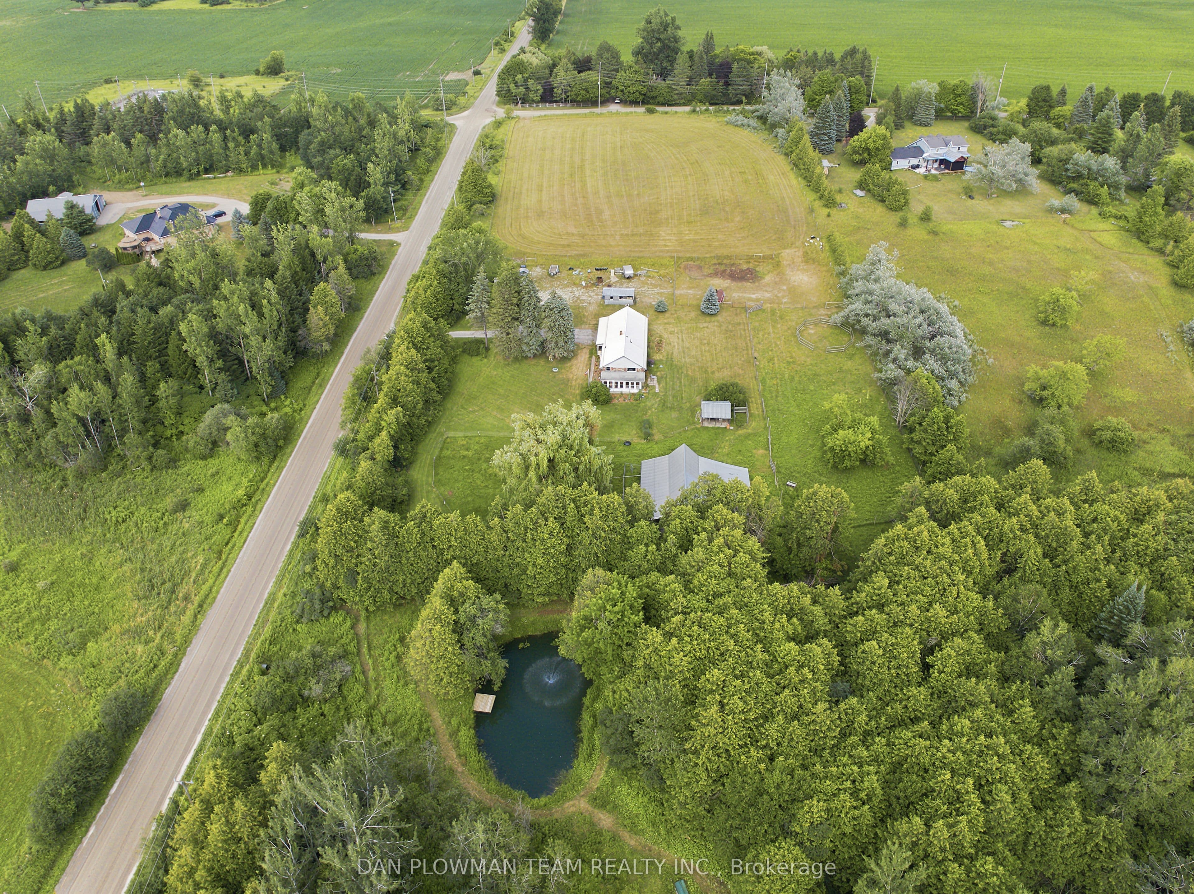 590S Brock Concession Rd 4 Road photo 1