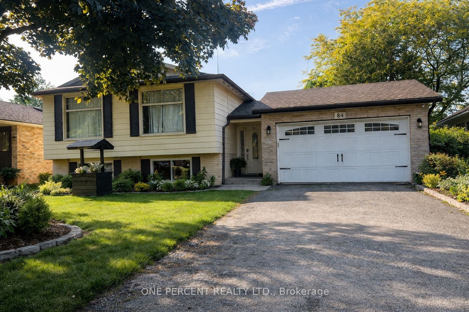 84 Elgar Avenue photo 1