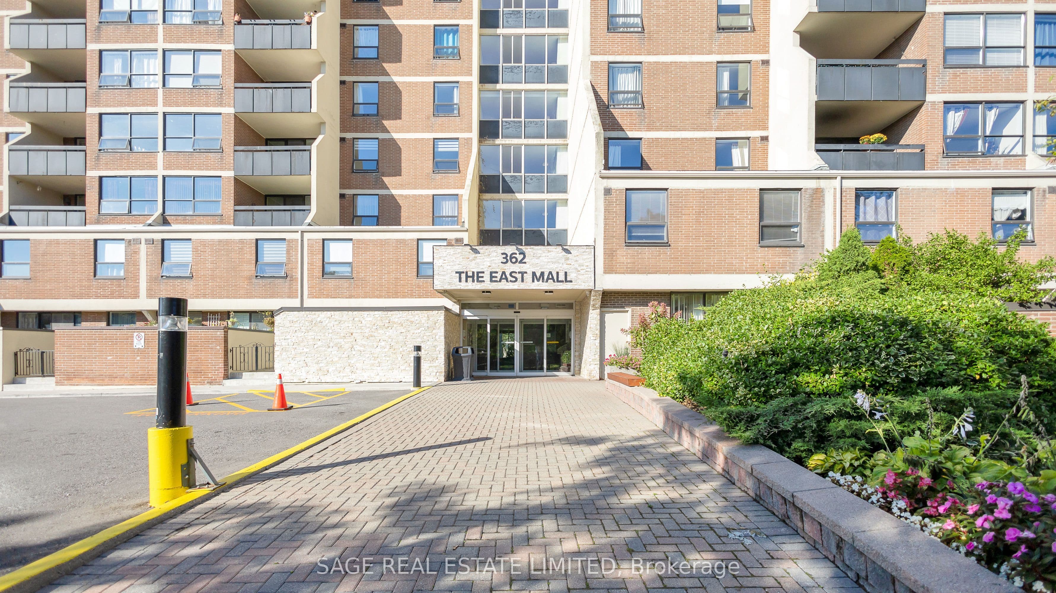 Unit 1006 362 The East Mall N/A photo 1