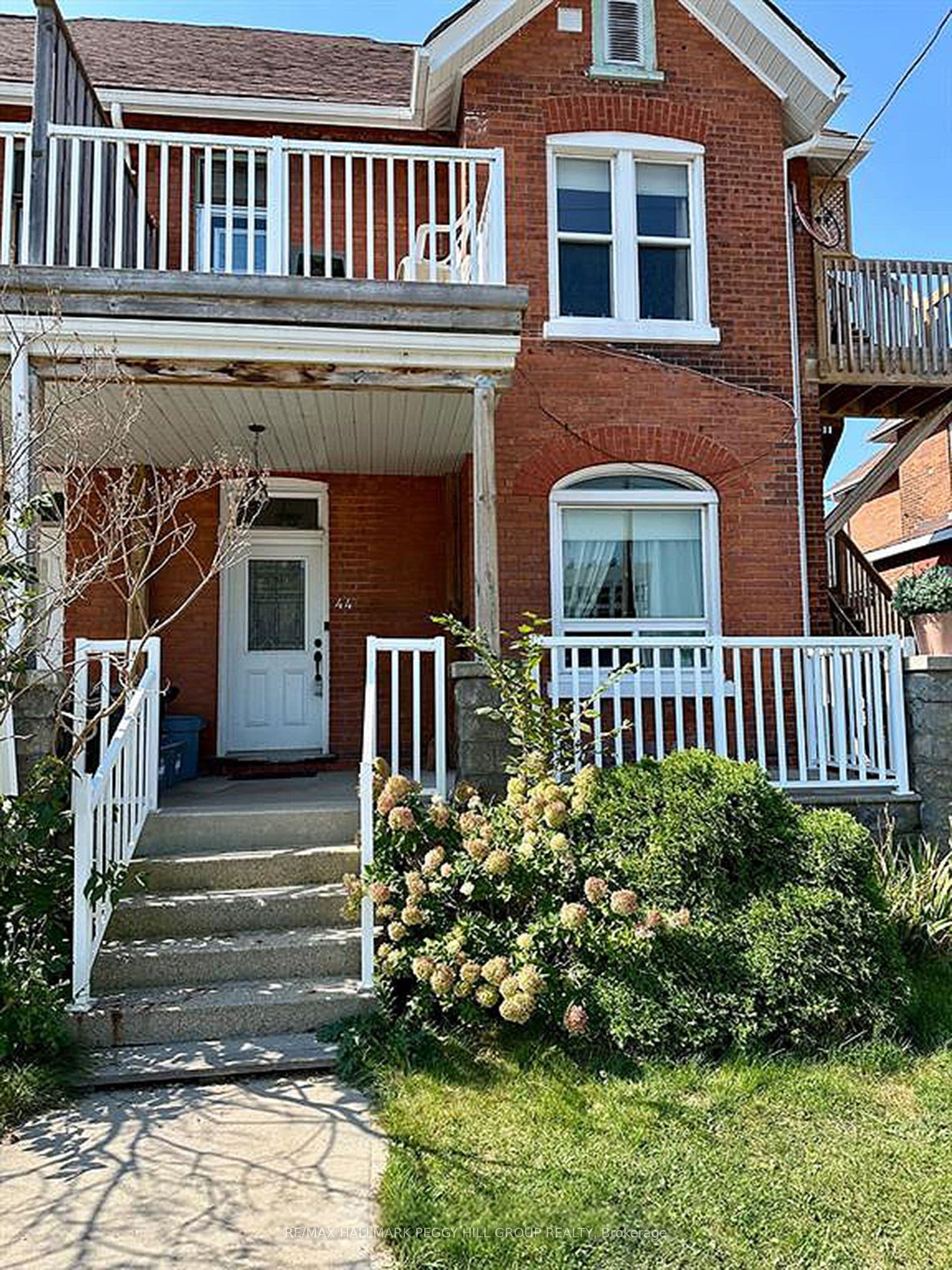 Unit 3 44 Toronto Street photo 1