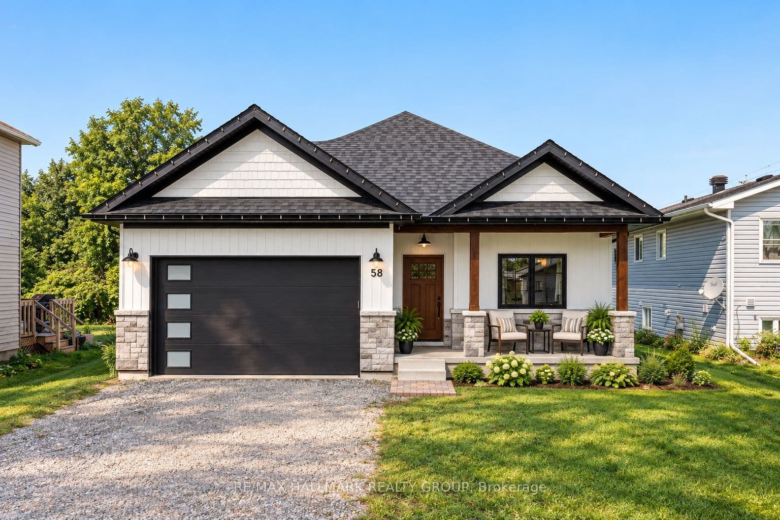 58 Adelaide Street photo 1