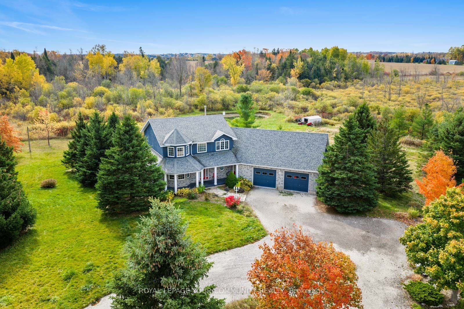 Unit 10 286194 County Road photo 1