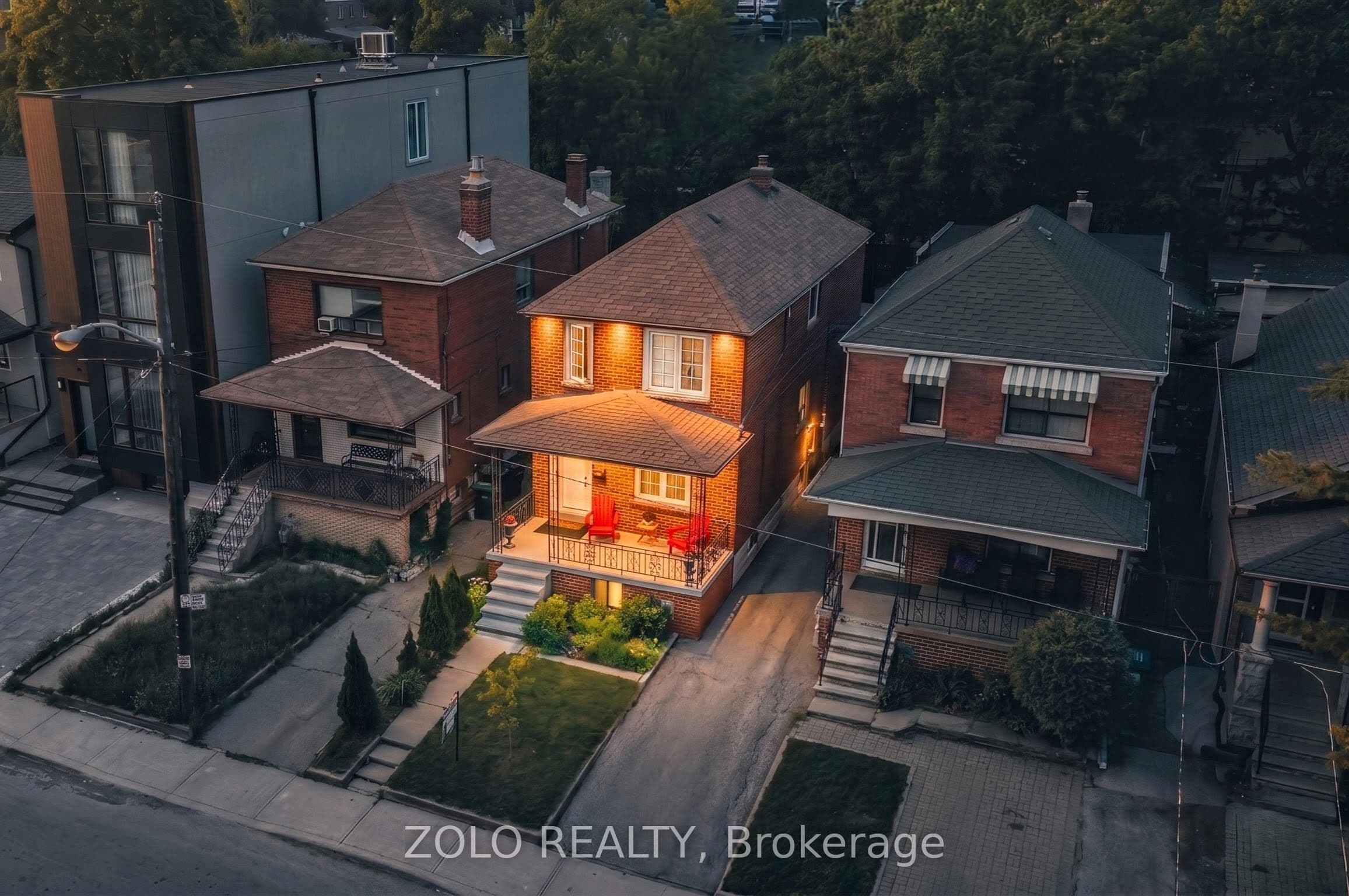 163 Cedric Avenue photo 1