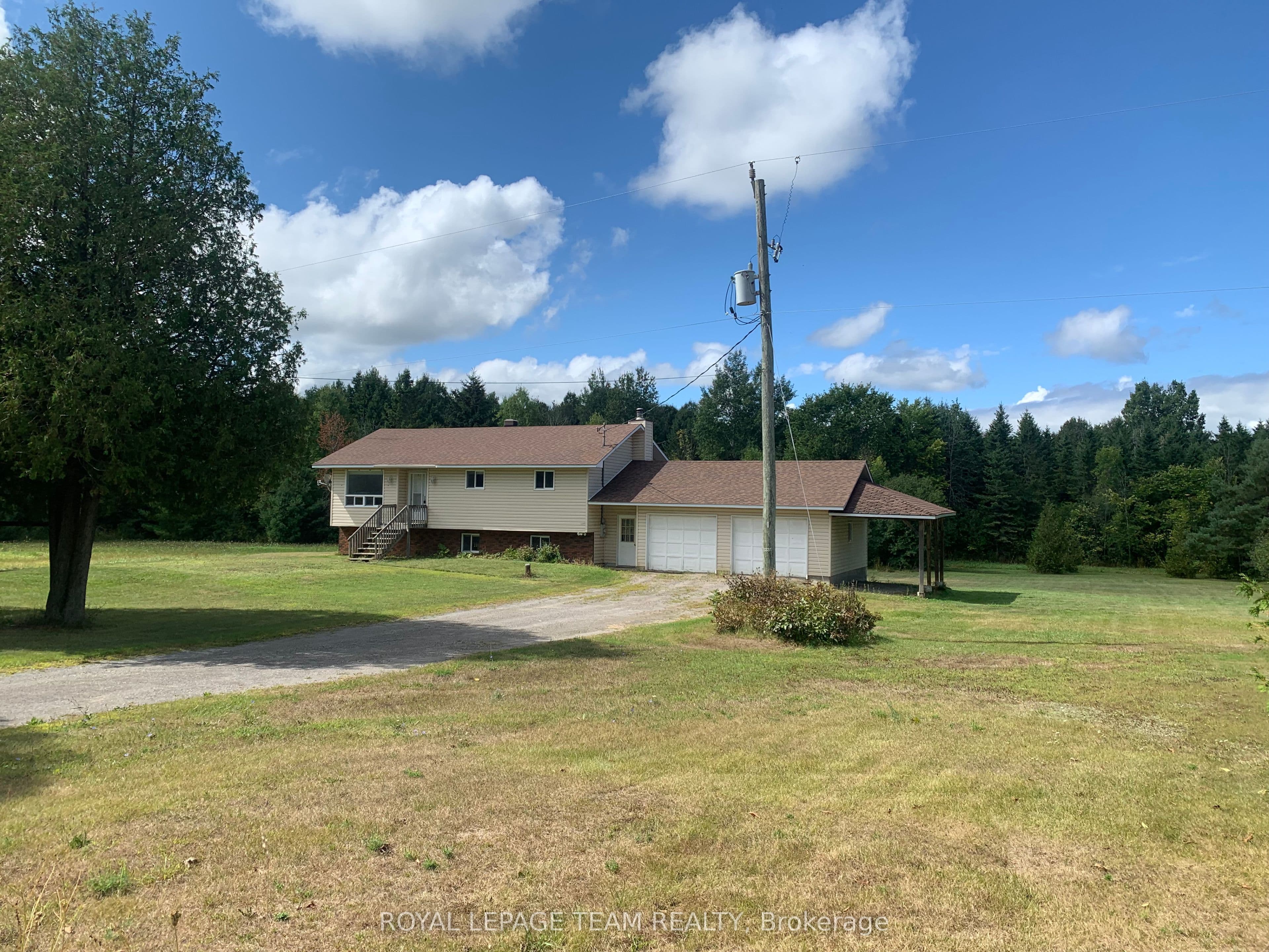 227 Ireland Road photo 1