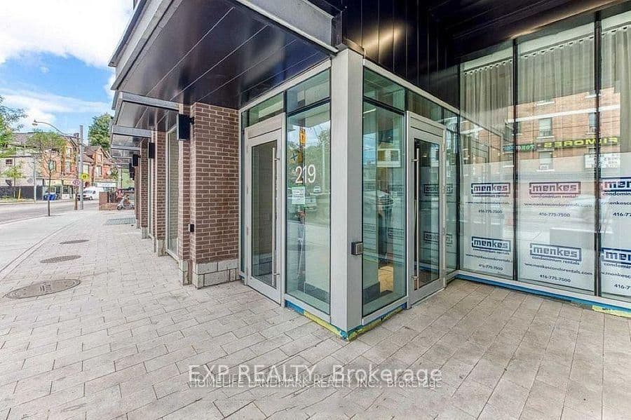 Unit 1111 219 Dundas Street photo 1