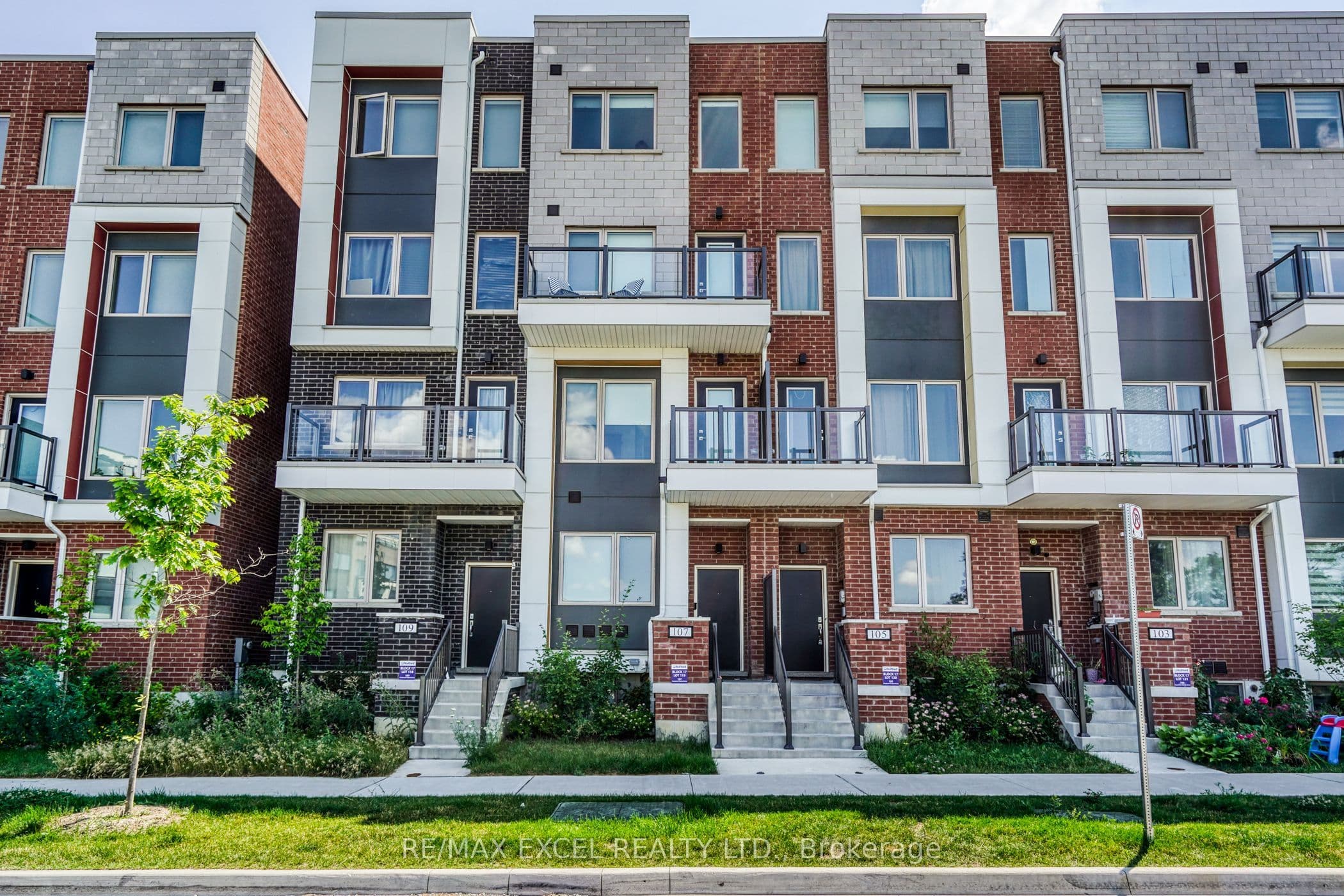 107 Frederick Tisdale Drive photo 1