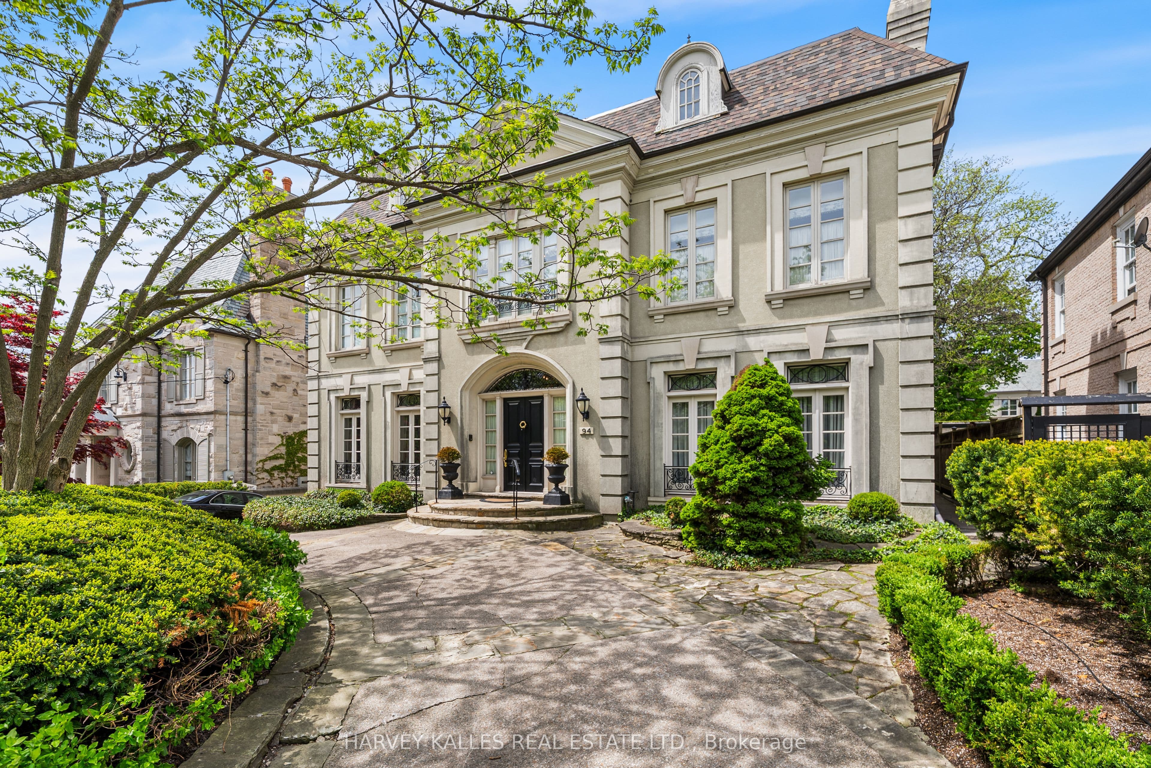 94 Dunvegan Road photo 1