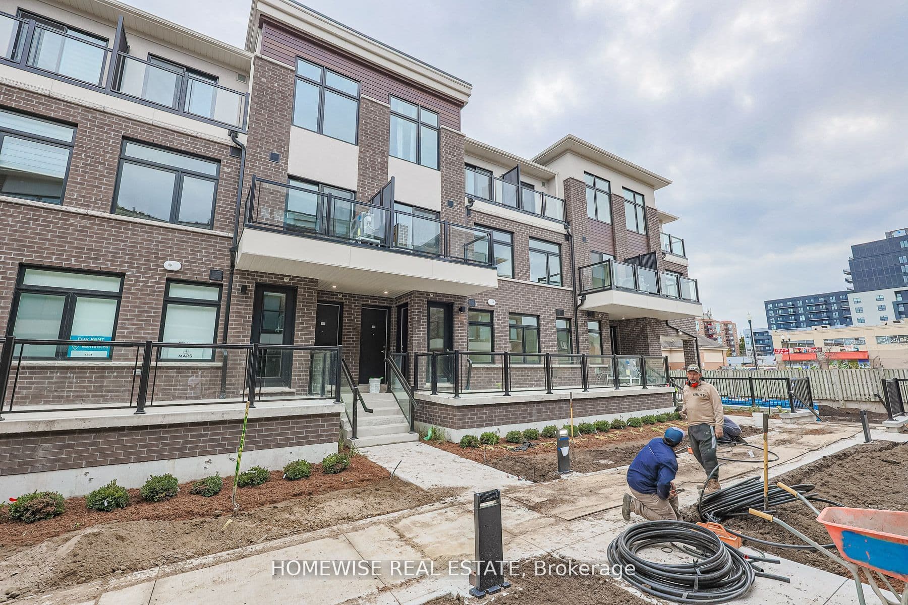 Unit 203 755 Omega Drive photo 1