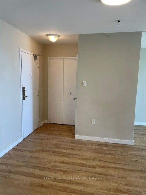 Unit 1103 563 MORNINGTON Avenue photo 1
