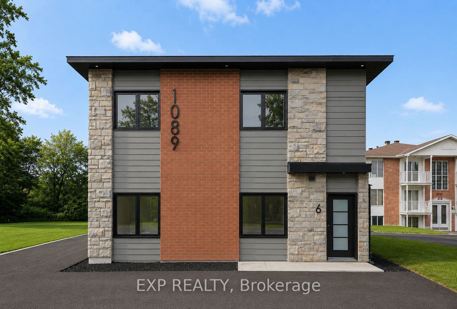 Unit 6 1089 Notre Dame Street photo 1