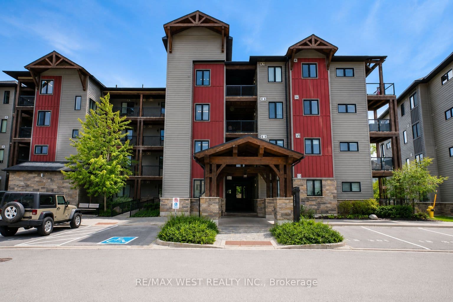 Unit 202 20 Beckwith Lane photo 1