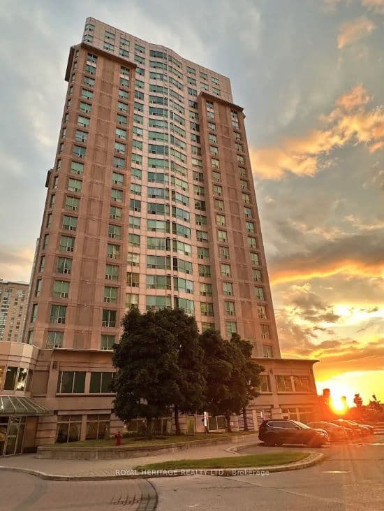 Unit 2110 18 Lee Centre Drive photo 1