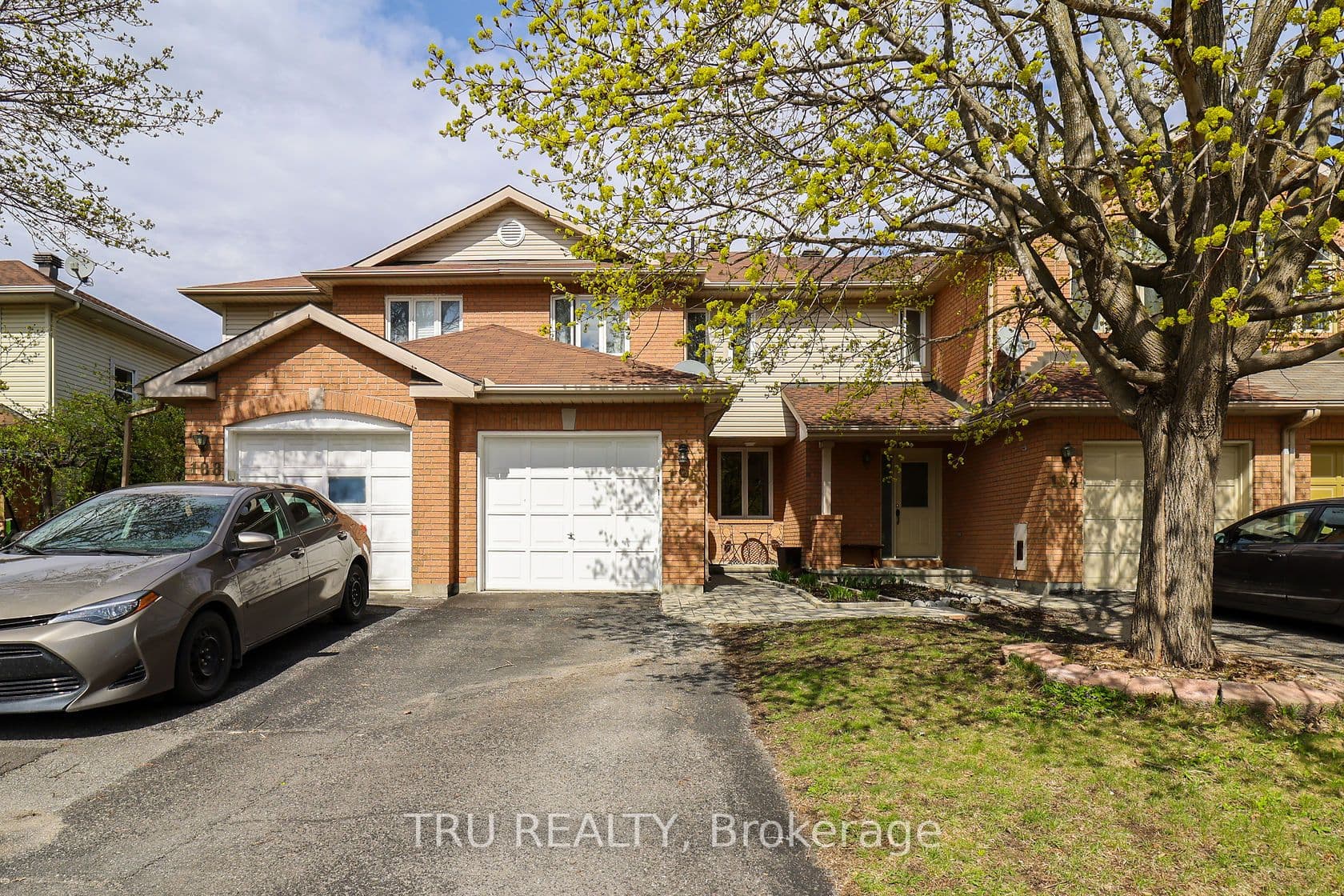 186 Daventry Crescent photo 1