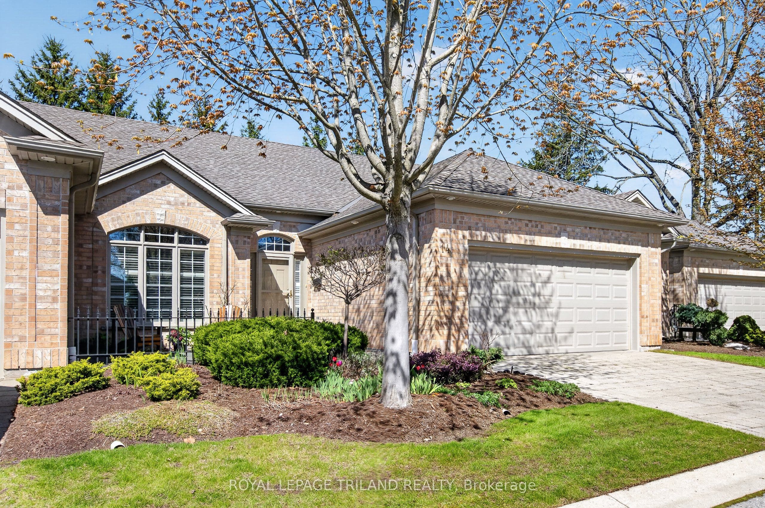 Unit 14 140 McGarrell Drive photo 1