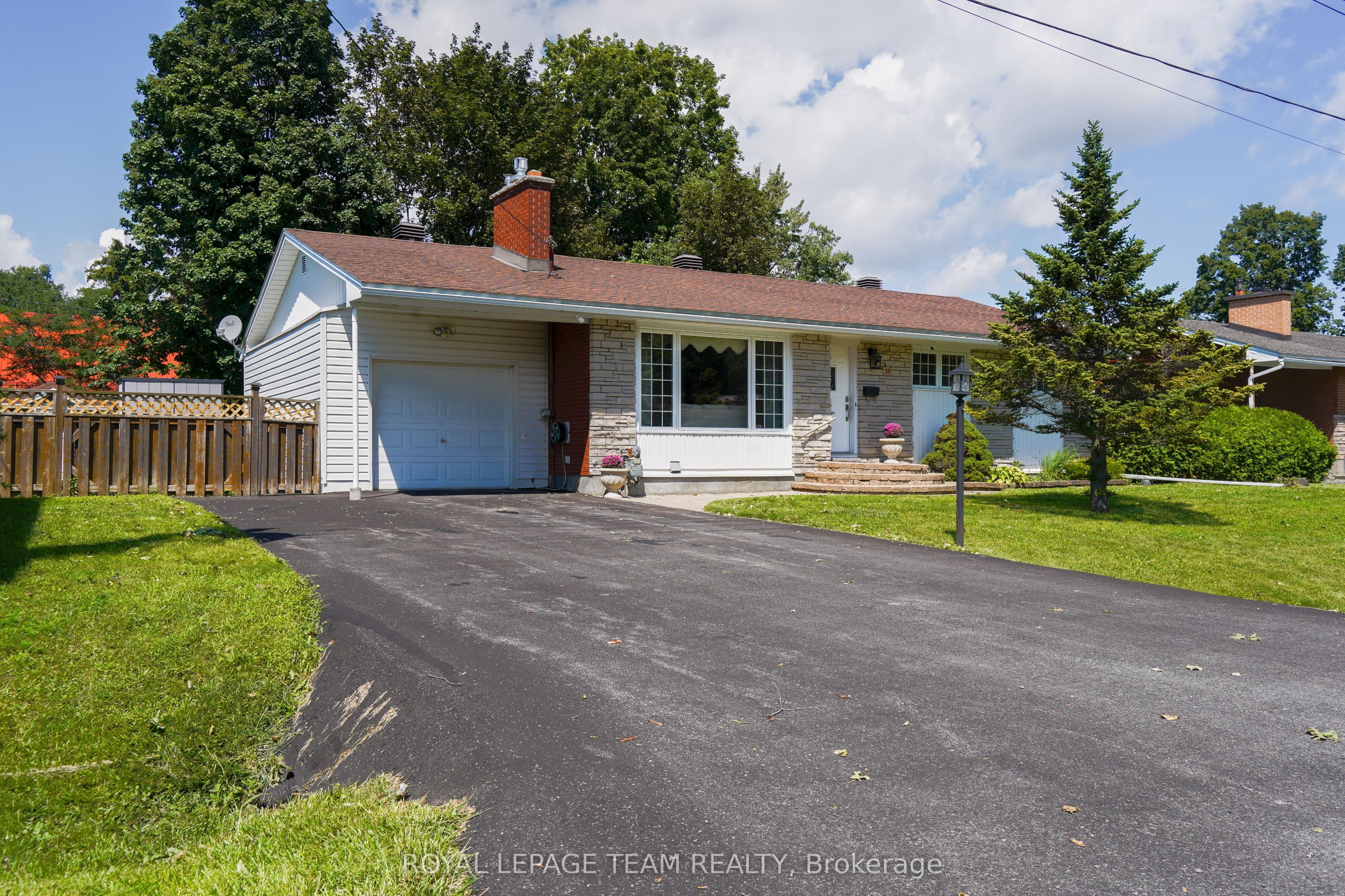 29 Epworth Avenue photo 1