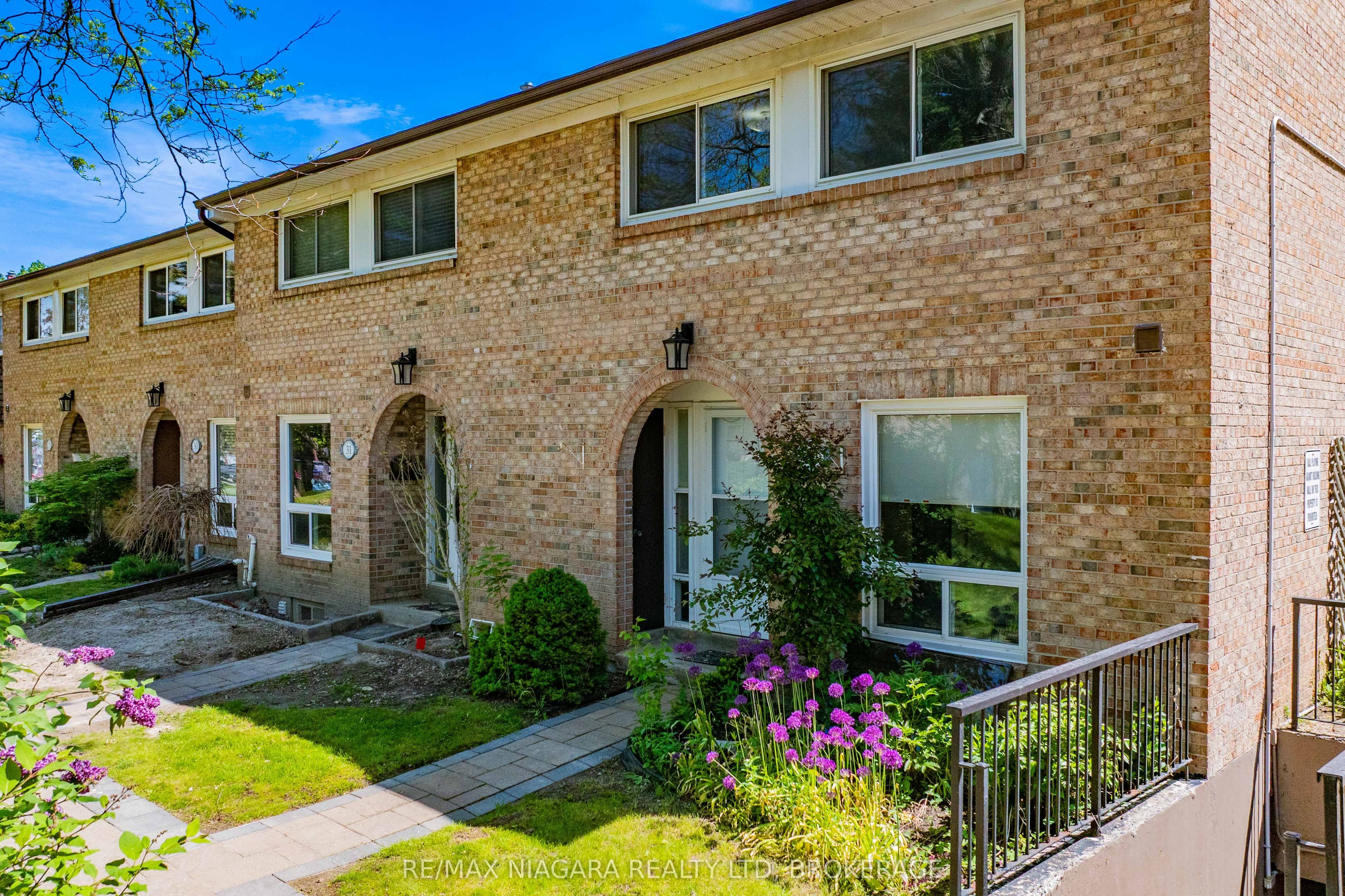 Unit 32 1 Wootten Way photo 1